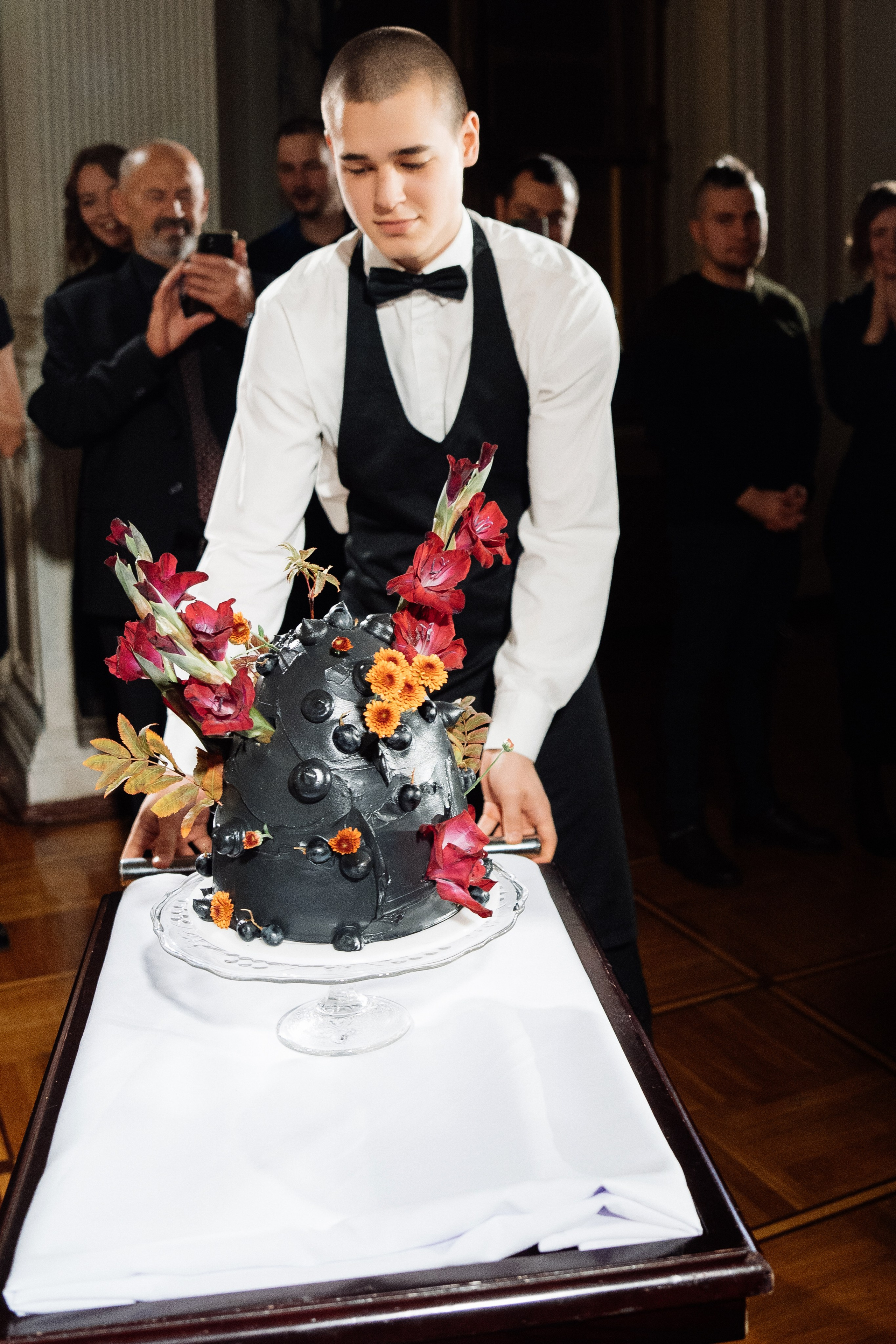 Современная свадьба во дворце. Свадебный фотограф организатор в Санкт-Петербурге Ассоль Опарина