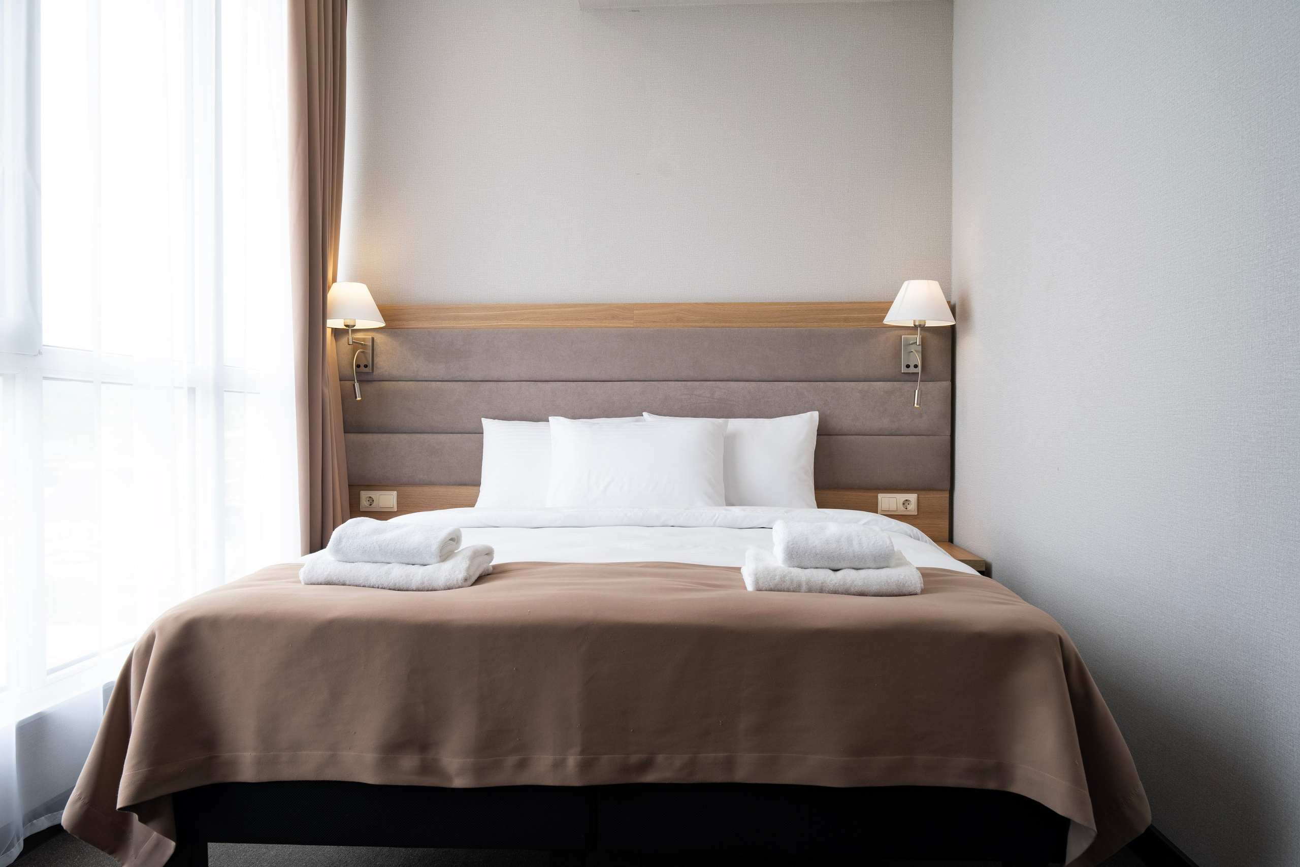 Отель Sariya. Главная