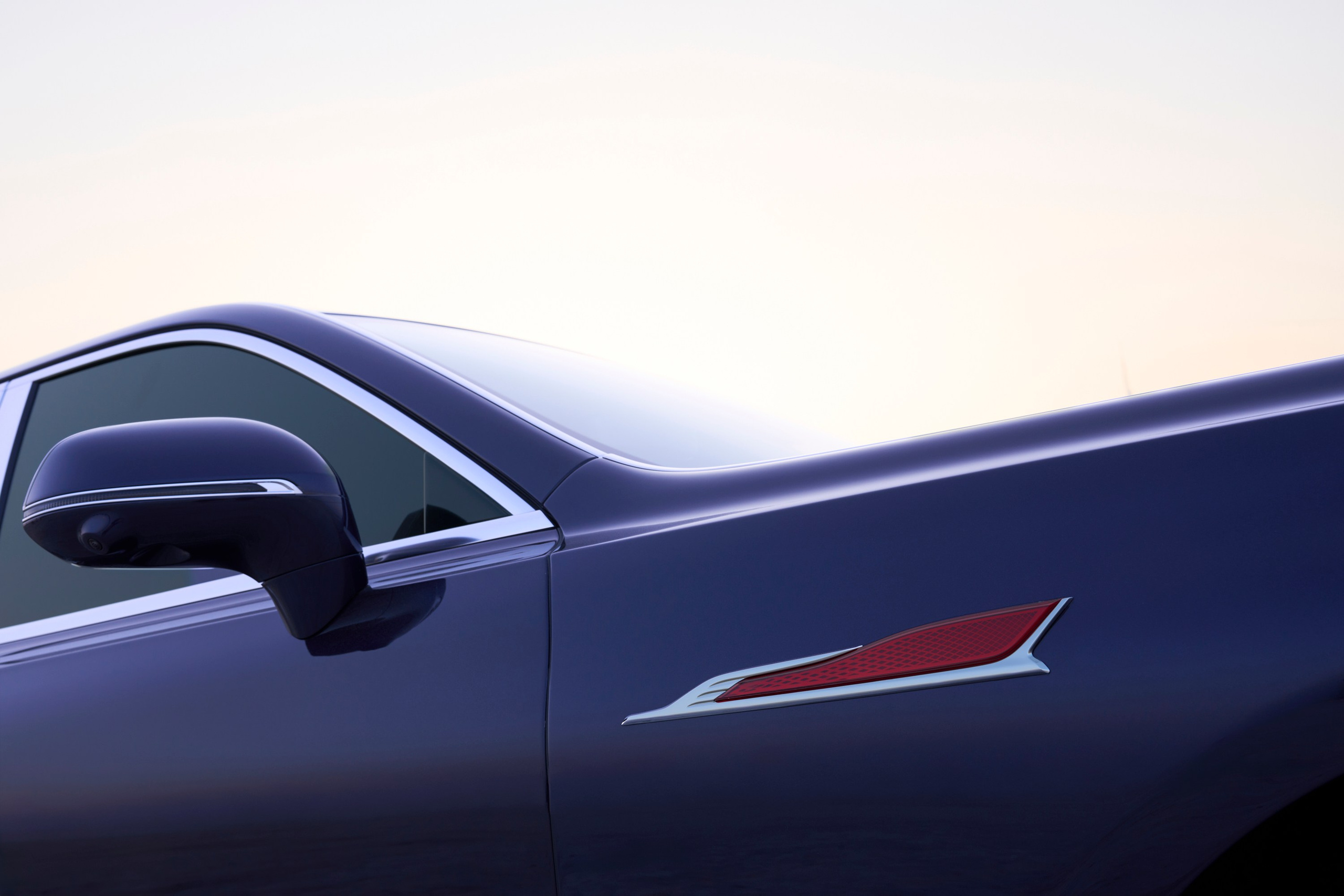 Hongqi Golden Sunflower. Creative photographer Denis Klero