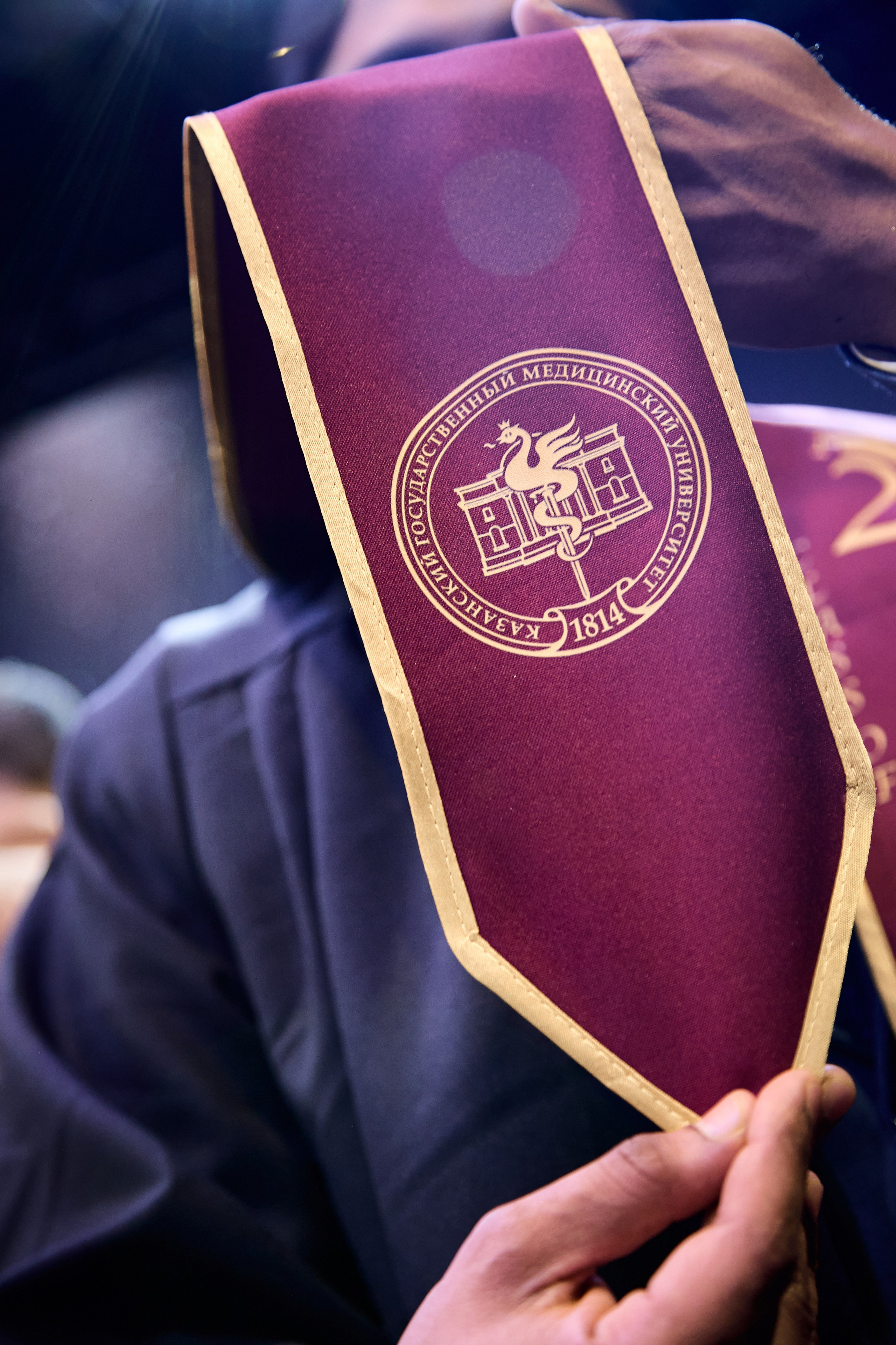 Выпускной КГМУ / Graduation 2026. Репортажный и портретный фотограф Казань / Горячих Полина