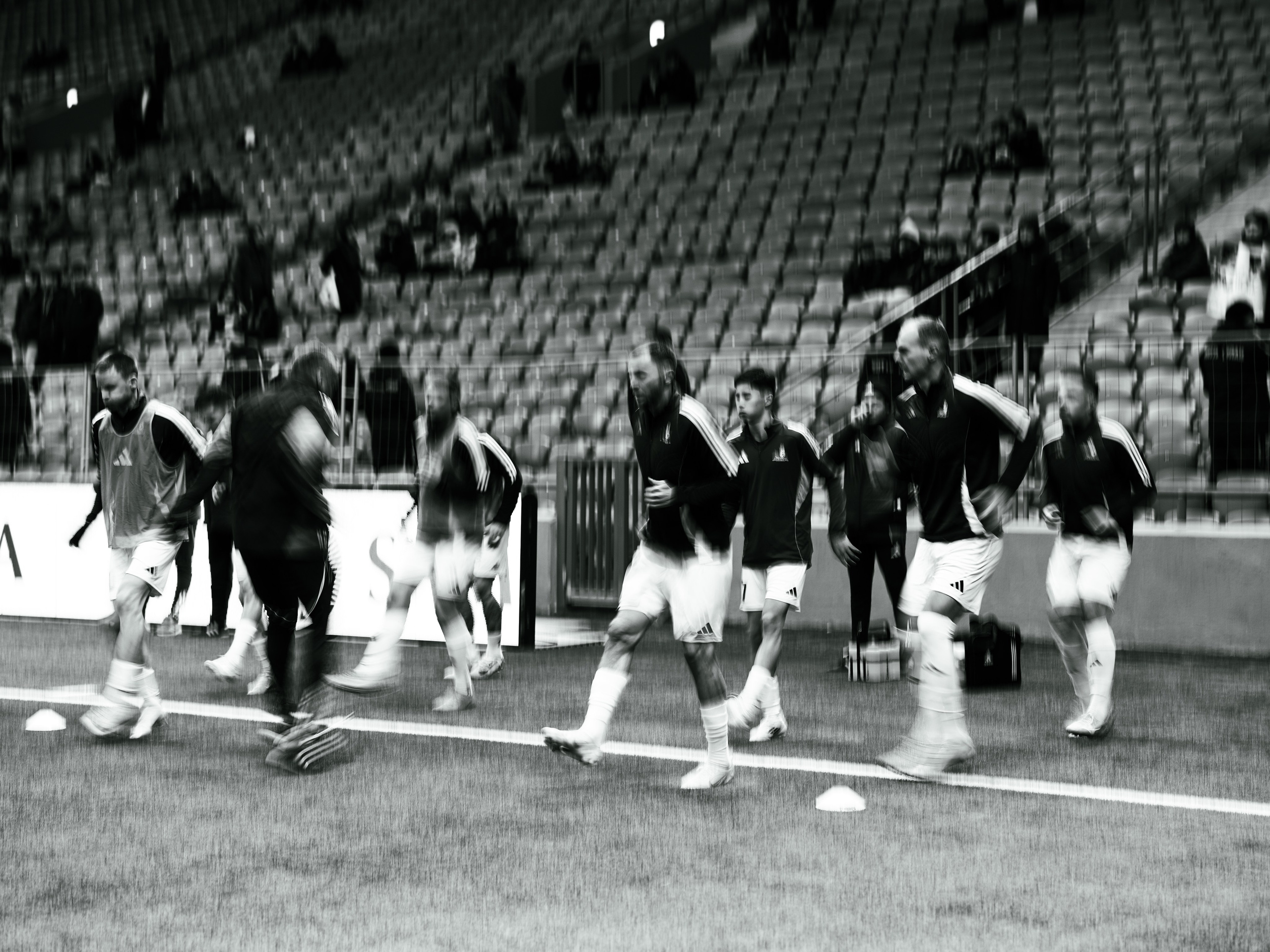 FC ASTANA. Здравствуйте Меня зовут Берден Ансар, Я профессиональный фотограф