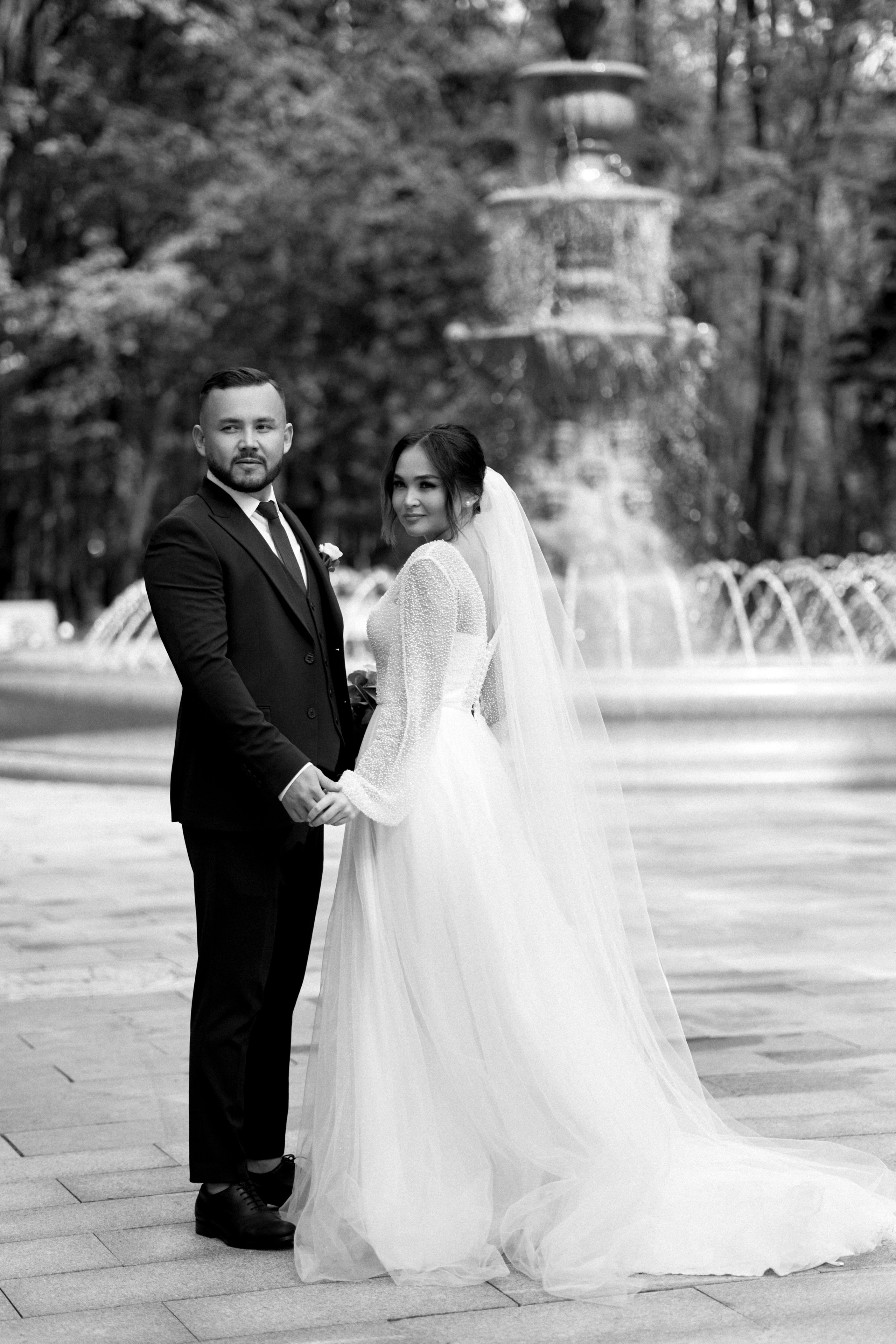 Свадебная фотосессия в Москве. Сестры Карабаза. Фотографы и ретушеры в Москве и Санкт-Петербурге