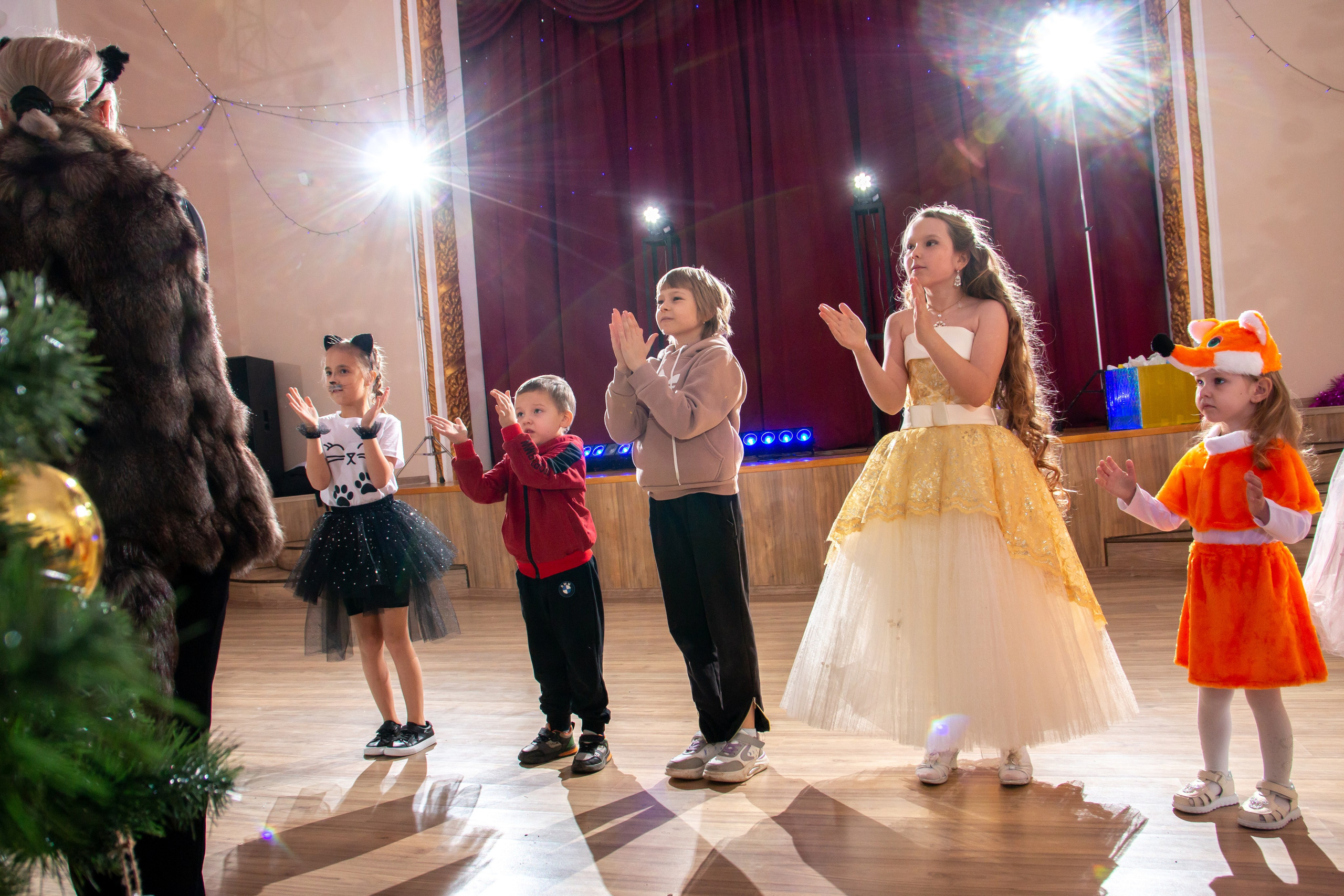 Новогодний утренник ДК Строитель 25.12.2023 г. г. Новоалександровск. Главная