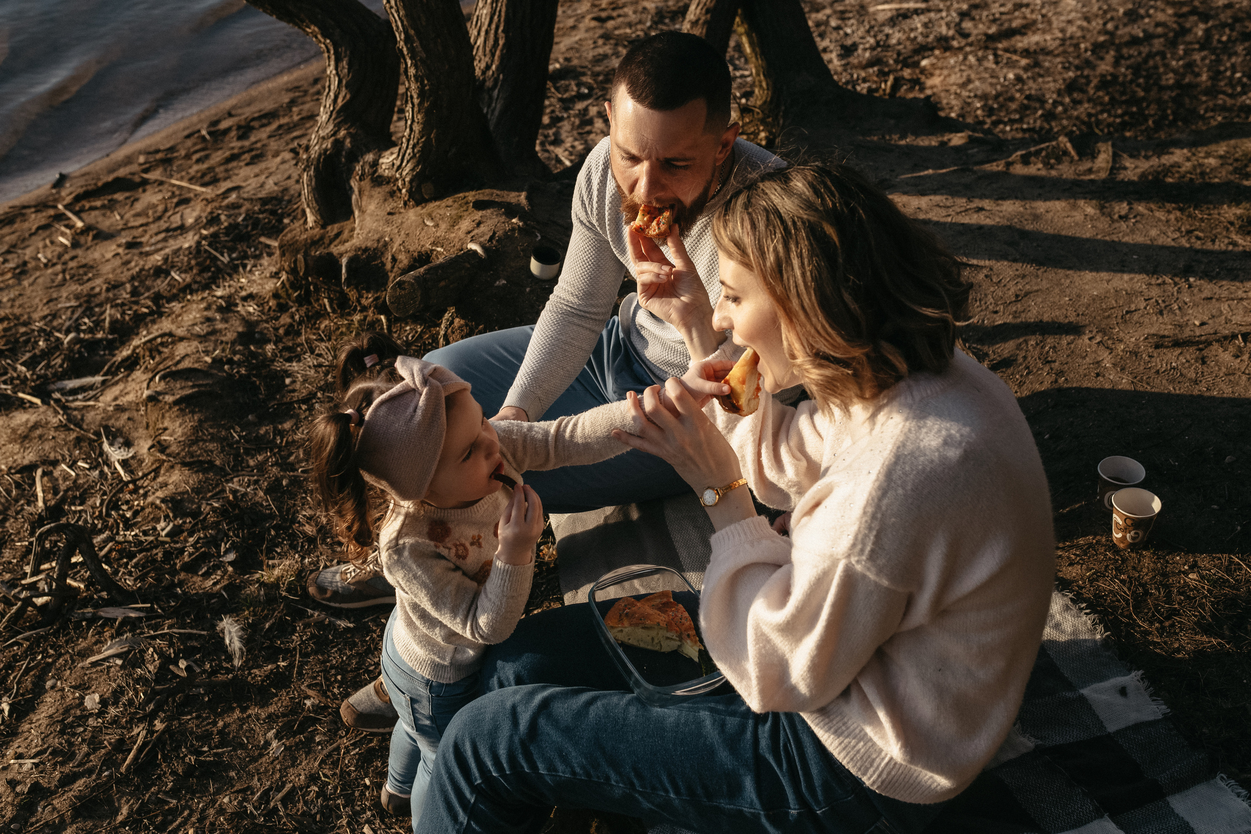 Женя, Сергей и Варя. Фотограф в Минске — Юлия Деяк. Фотосессии в Минске