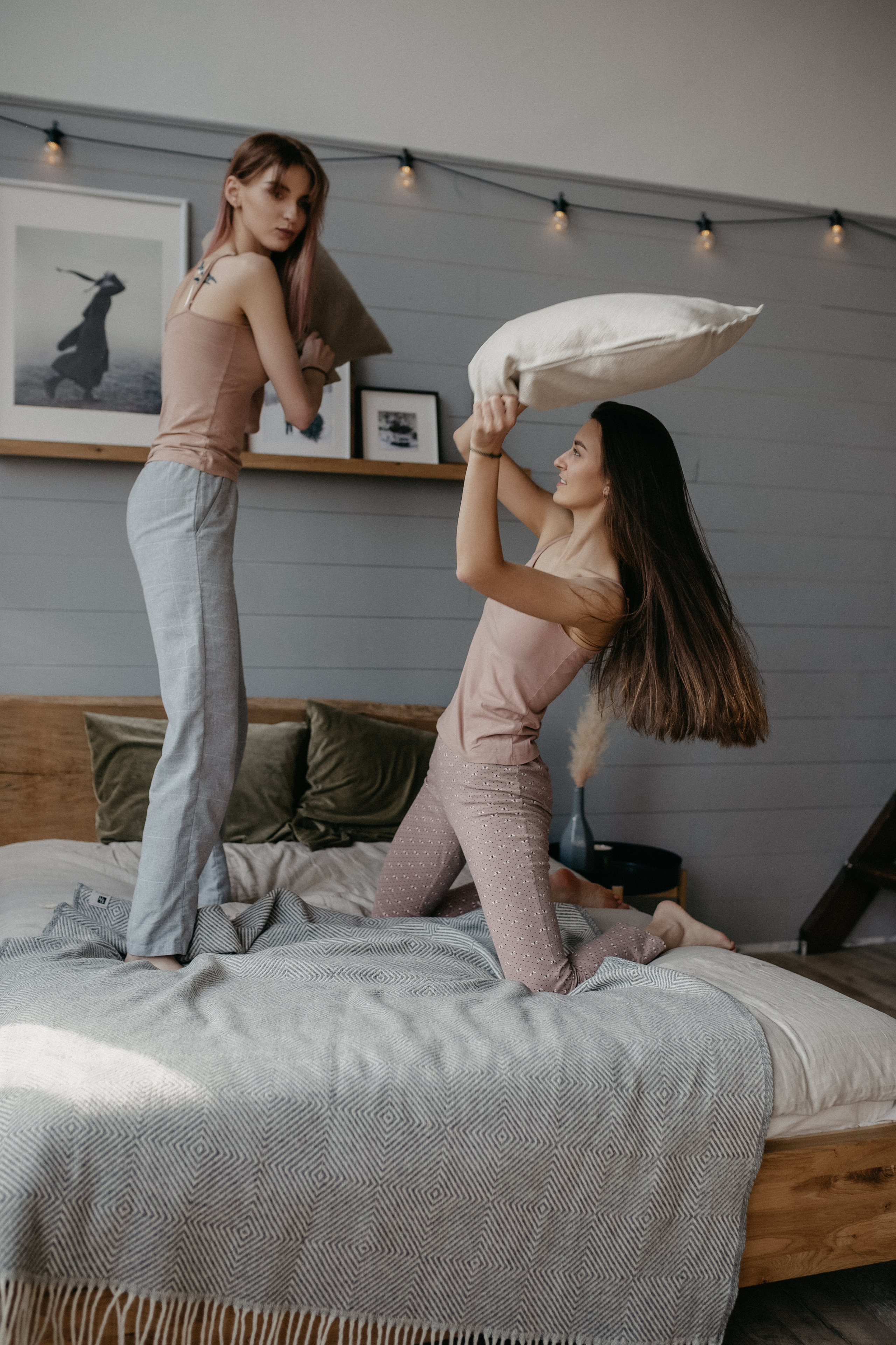 Сёстры Юля и Аня. Фотограф в Минске — Юлия Деяк. Фотосессии в Минске