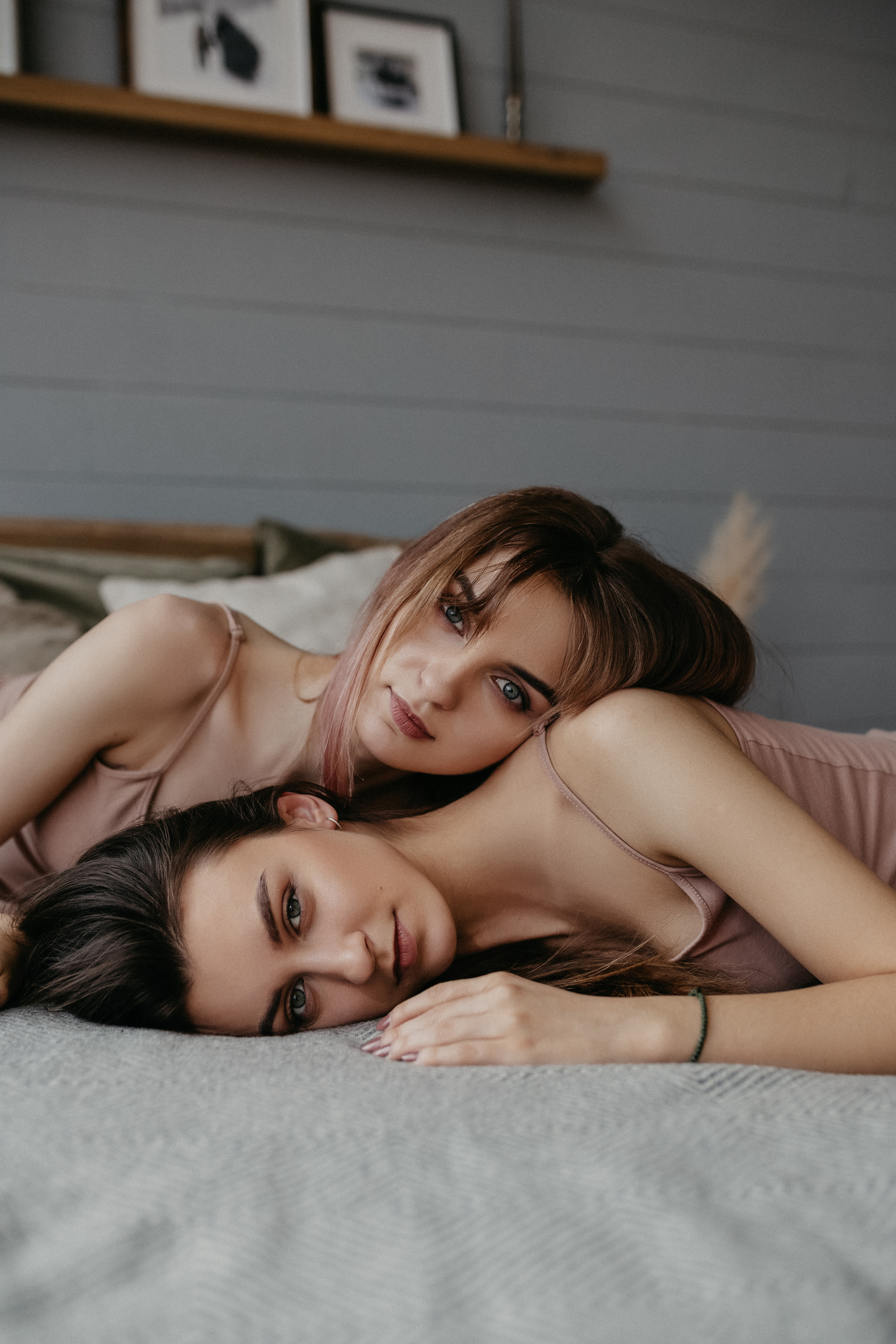 Сёстры Юля и Аня. Фотограф в Минске — Юлия Деяк. Фотосессии в Минске