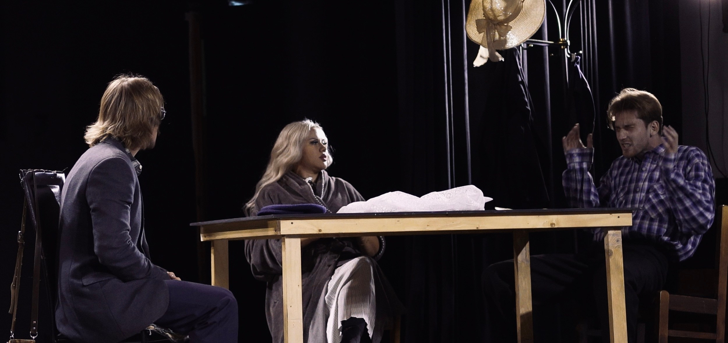 Выпуски. Don't Play School