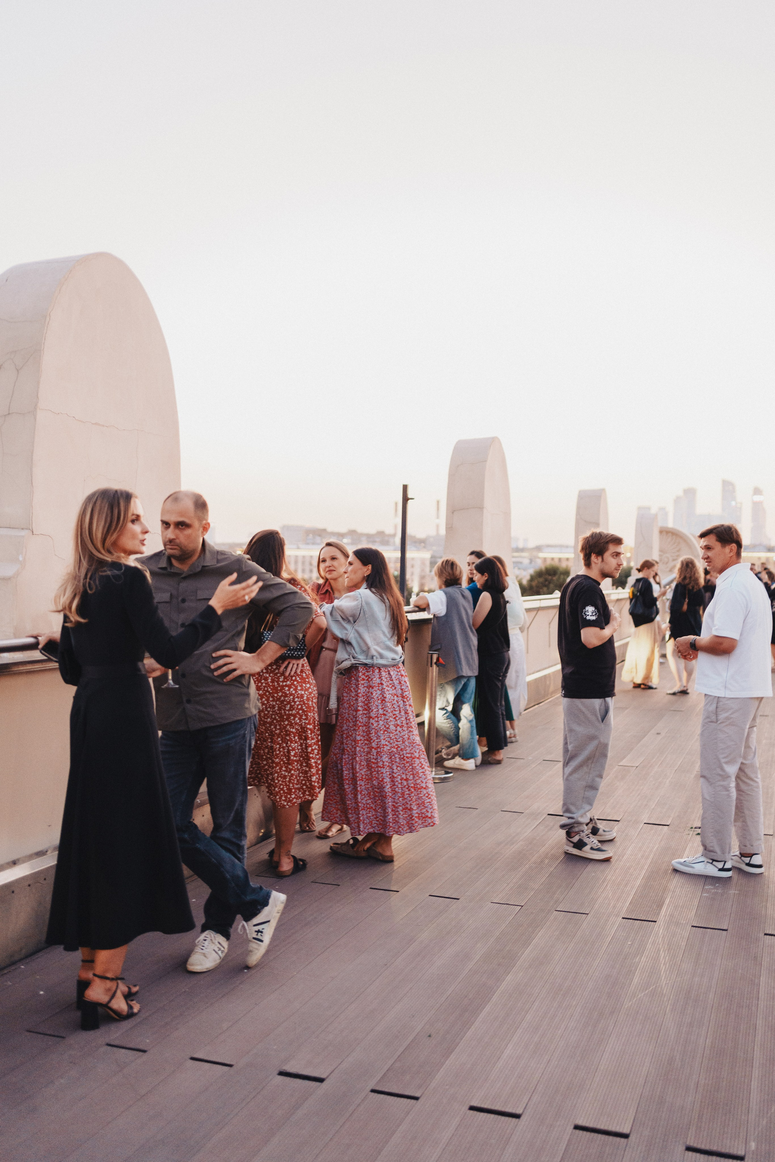 Выставка на крыше Парка Горького. Семейный и детский фотограф и видеограф в Москве, Серпухове и Тарусе Валерия Сорокина