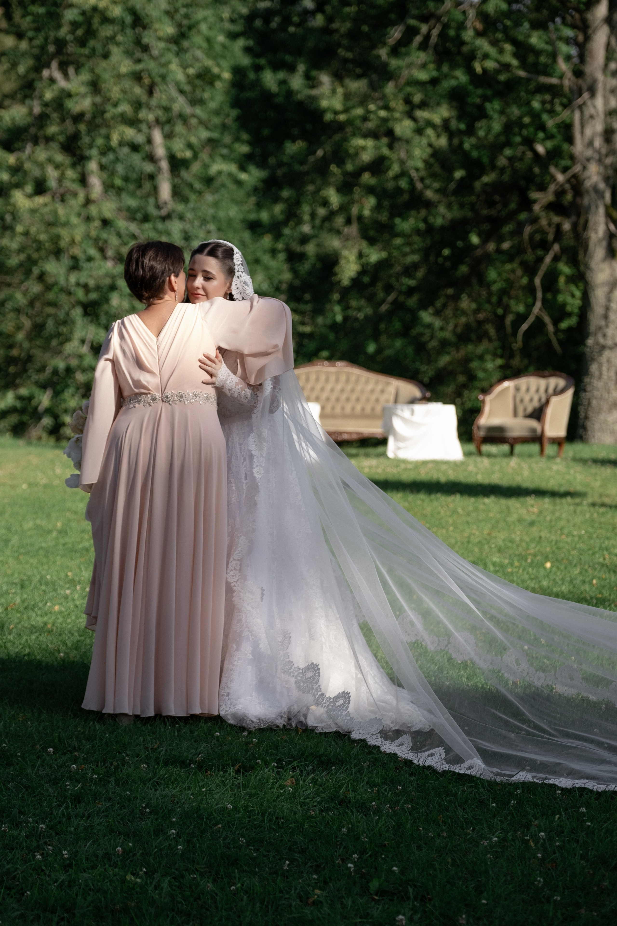 Счастливые часов не наблюдают. Свадебный и семейный фотограф в Санкт-Петербурге