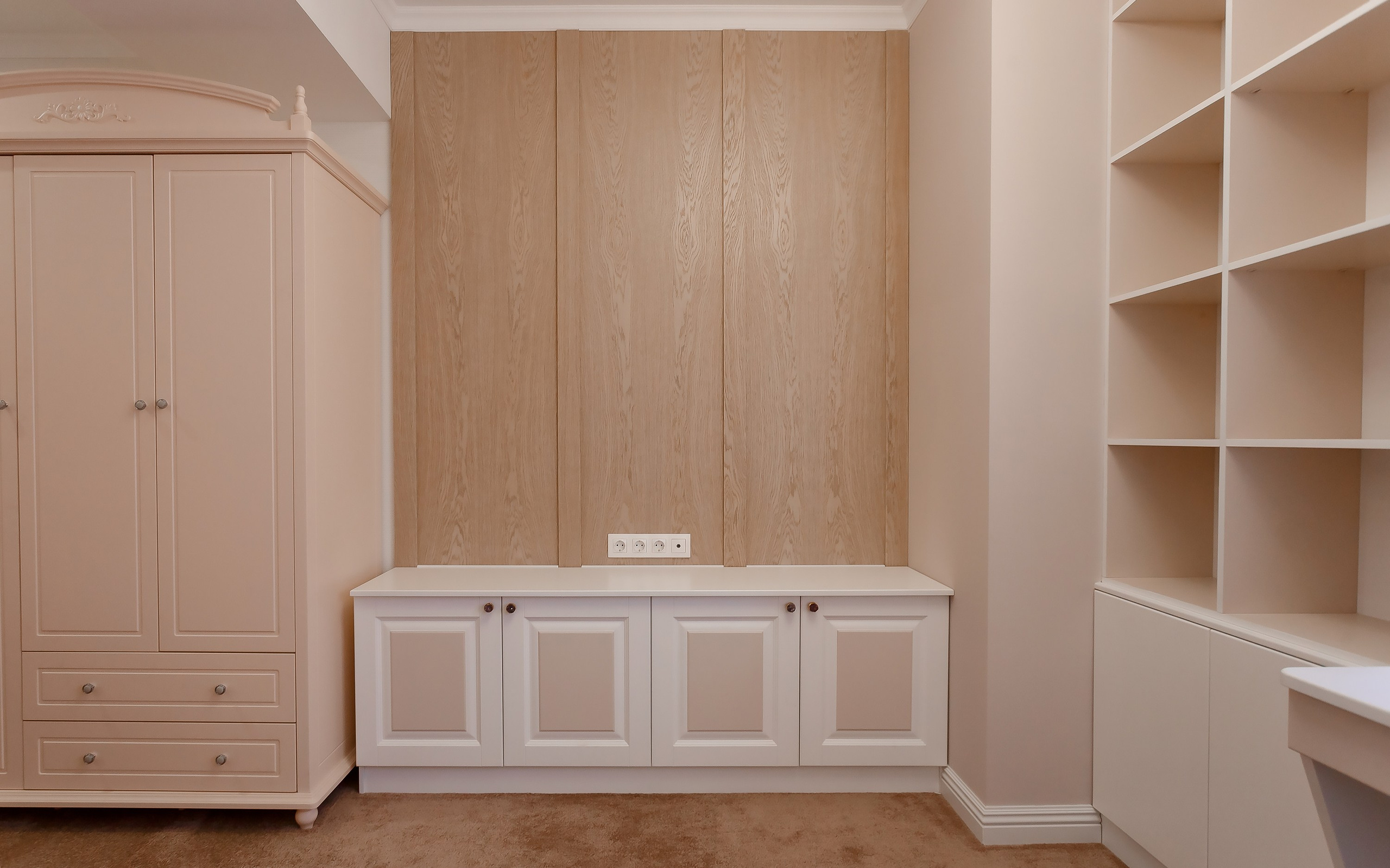 Central interior. Репортажный фотограф в Алмате Чумаков Георгий