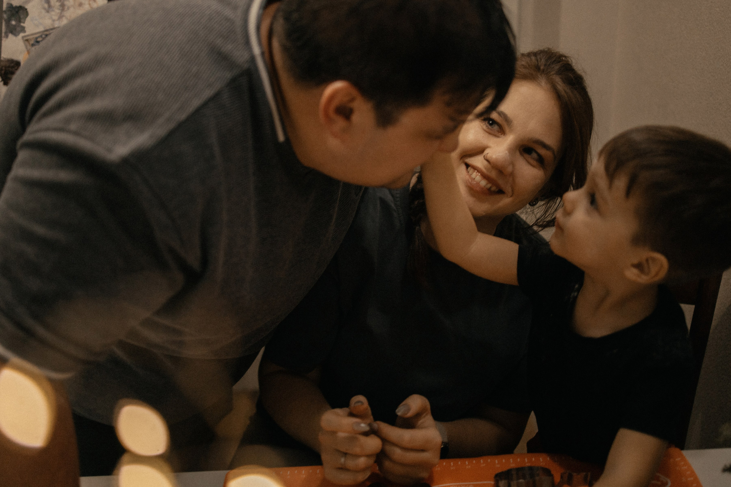 New Year's cookies. Фотограф Наталья Гончарова. Снимаю живые портреты в Алматы