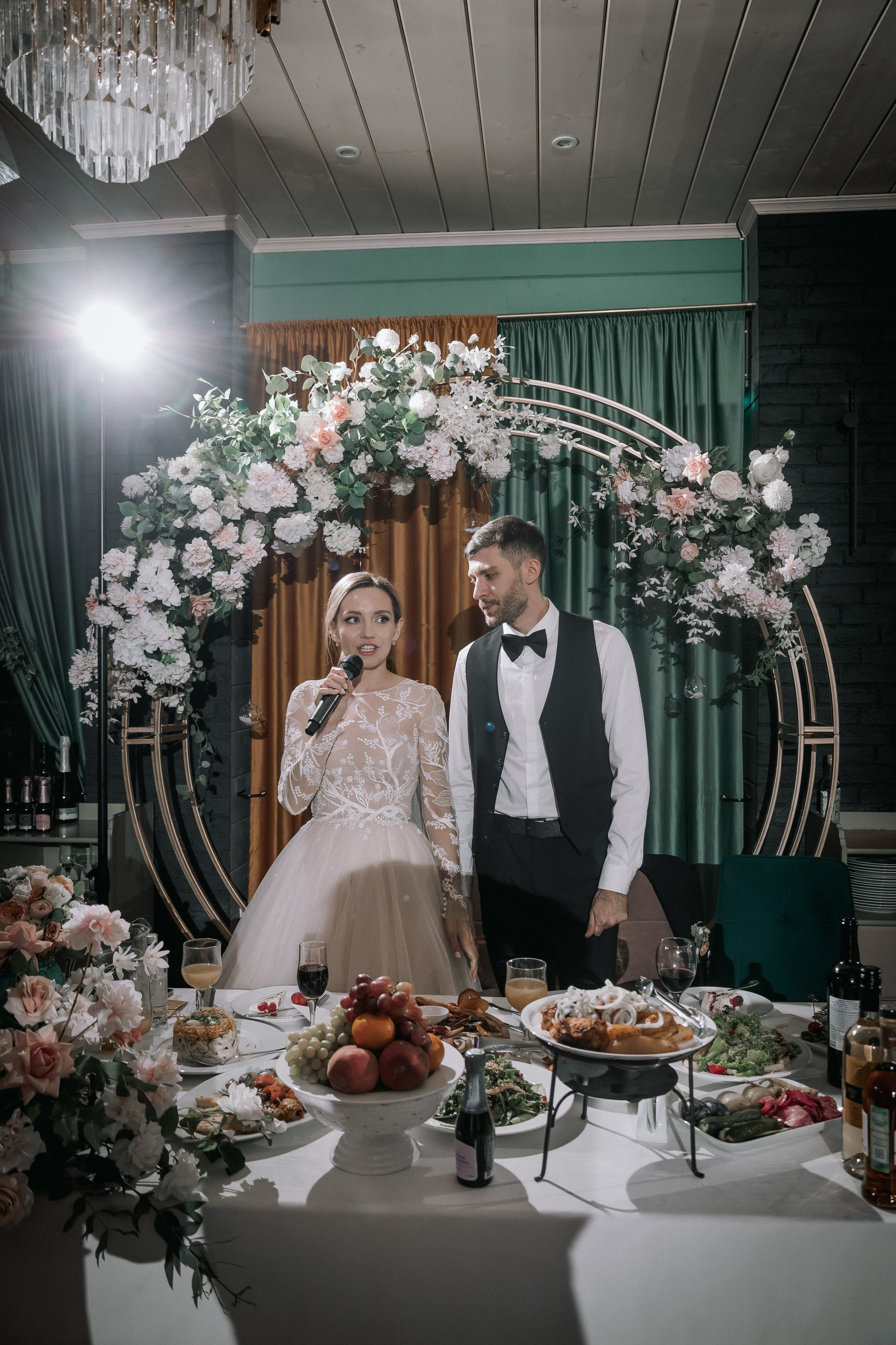 Свадебный день. Дарья и Джем. Свадебная фотография. Арина Рубах