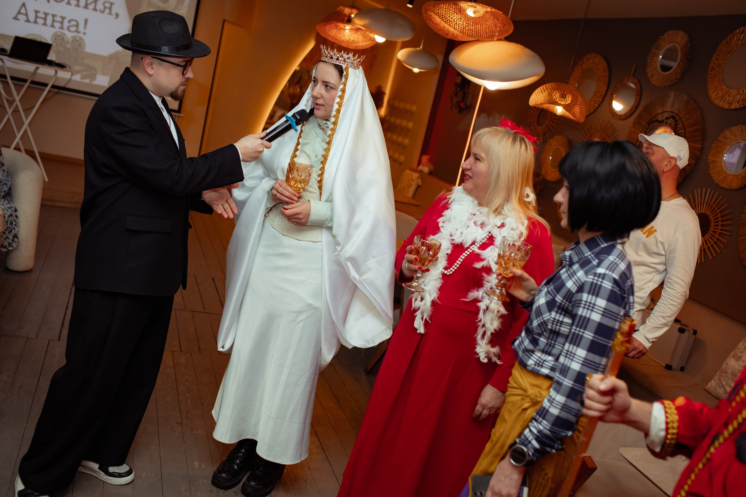 Юбилей Анны в стиле Гайдая. Семейный и детский фотограф в Москве Дорогова Екатерина