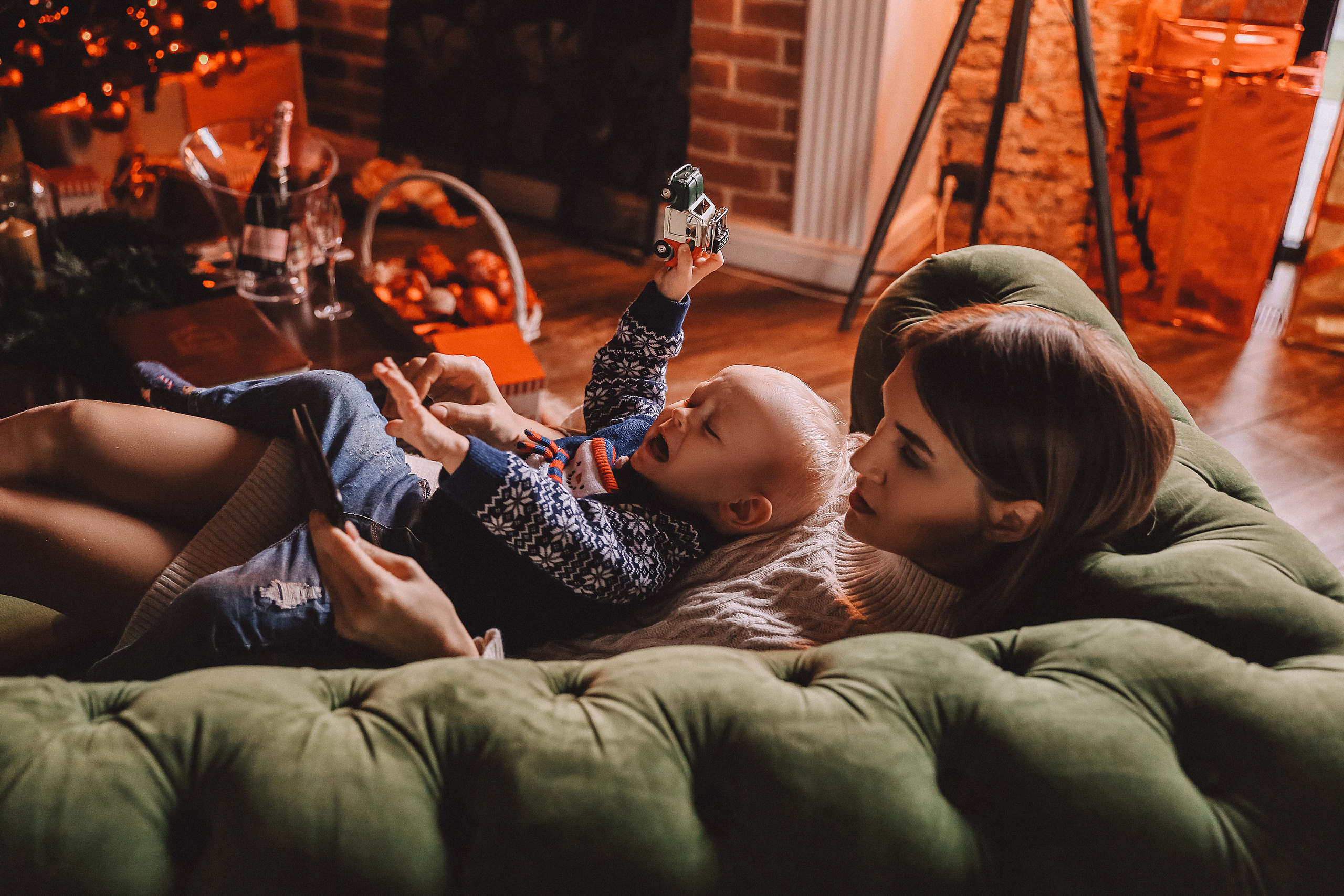 Семейная съемка Тани, Дениса и Матвея в Loft1979. Фотограф в Краснодаре и Краснодарском крае