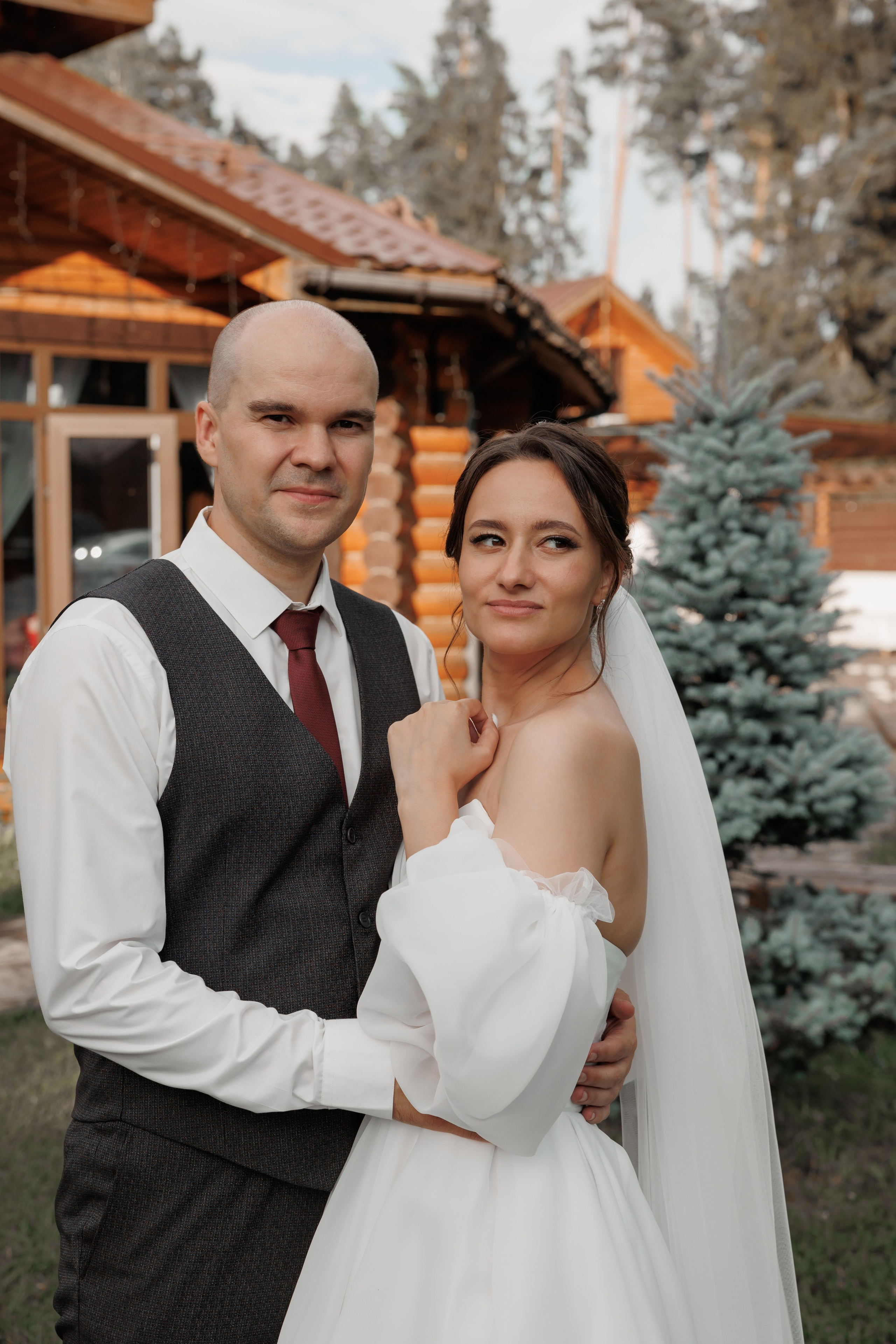 Полина и Дмитрий, загородный клуб «Барин», ЗАГС в г. Пушкино. Свадебный и репортажный фотограф (Москва, Королев и другие)