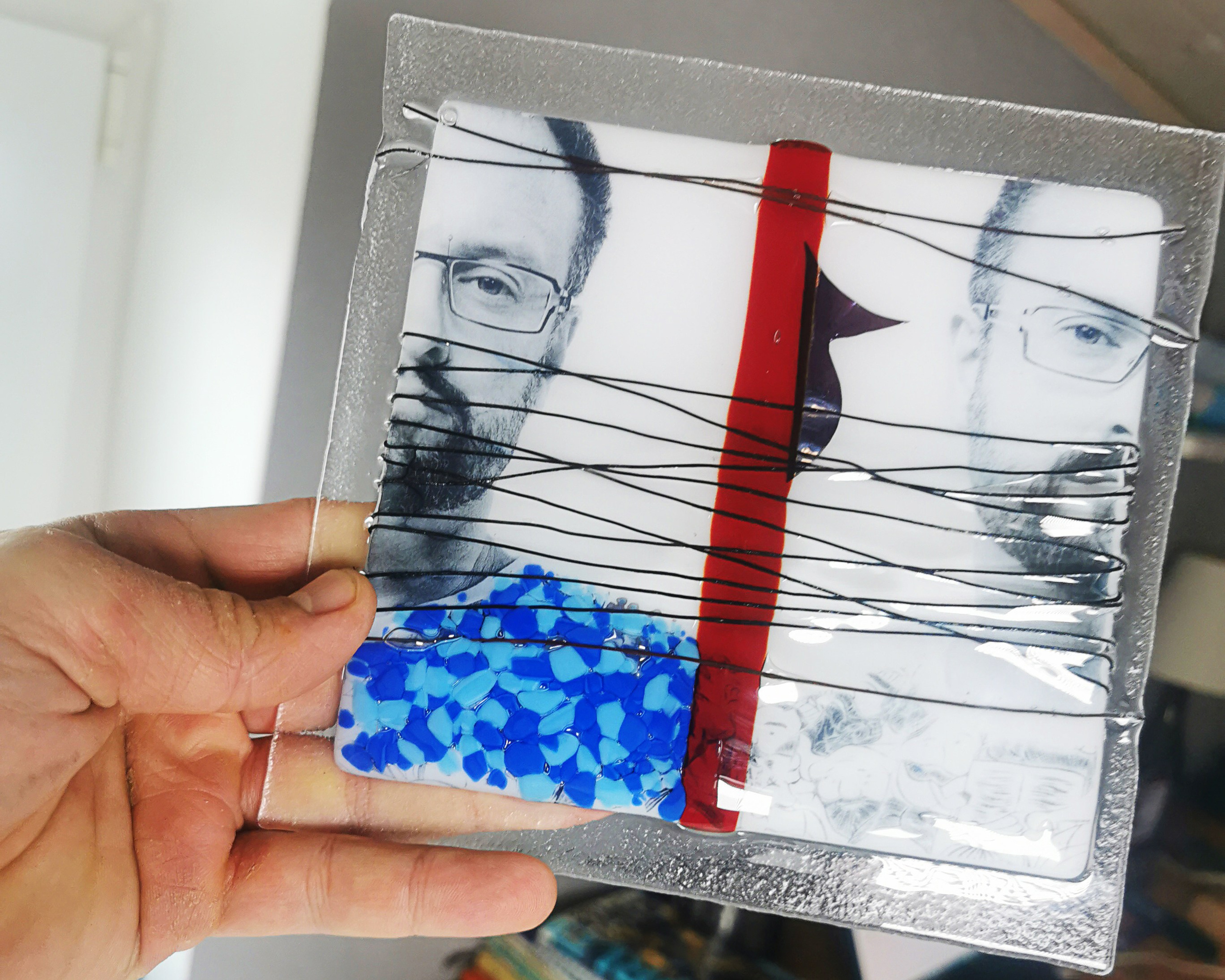 Арт-работа в технике фьюзинга с использованием фото-портрета. Создание фото-видео визуала в Воронеже и РФ. Виталий Дедов