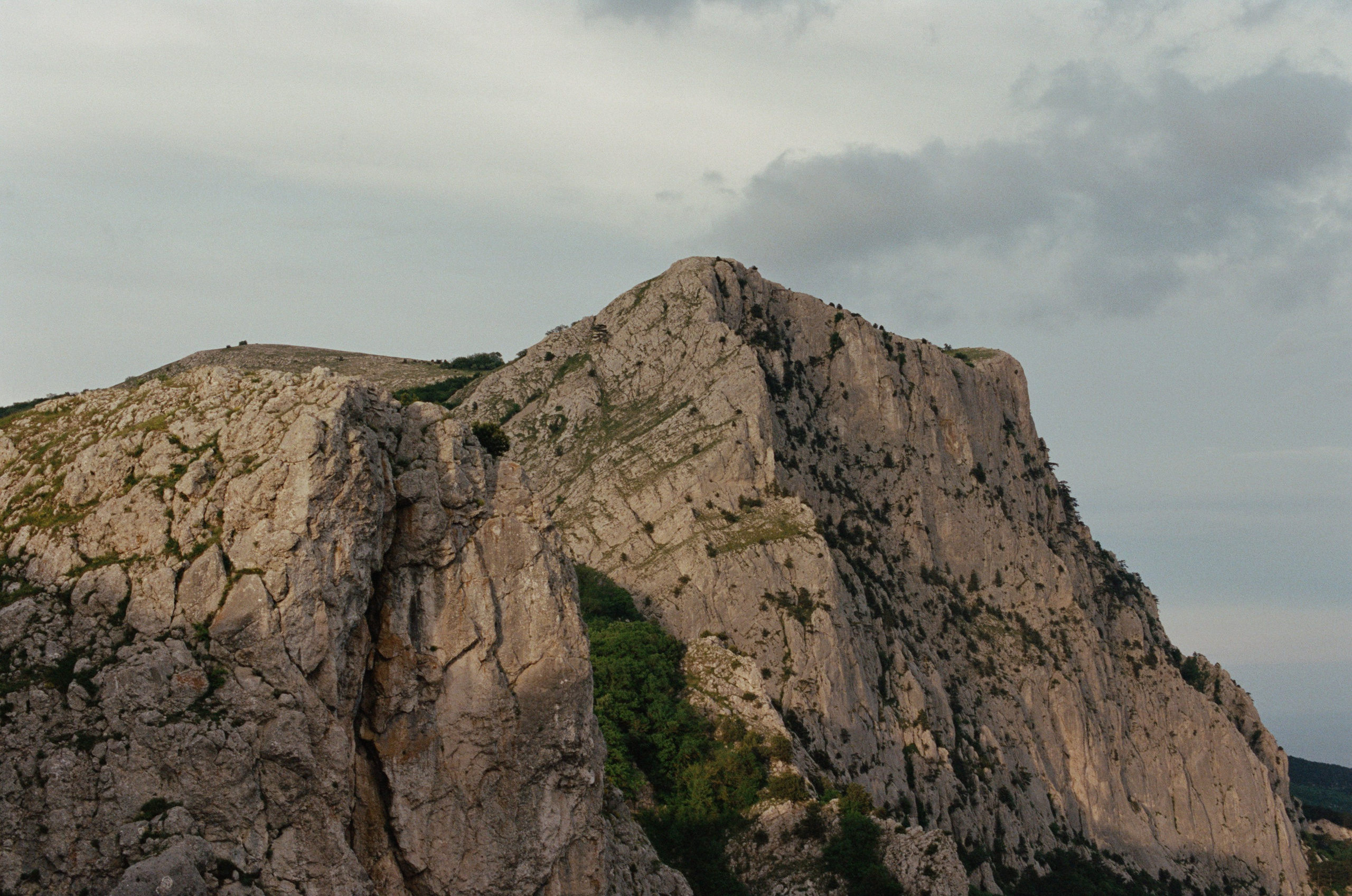 Silent running // ukraine, crimea. EVER EXPOSED
