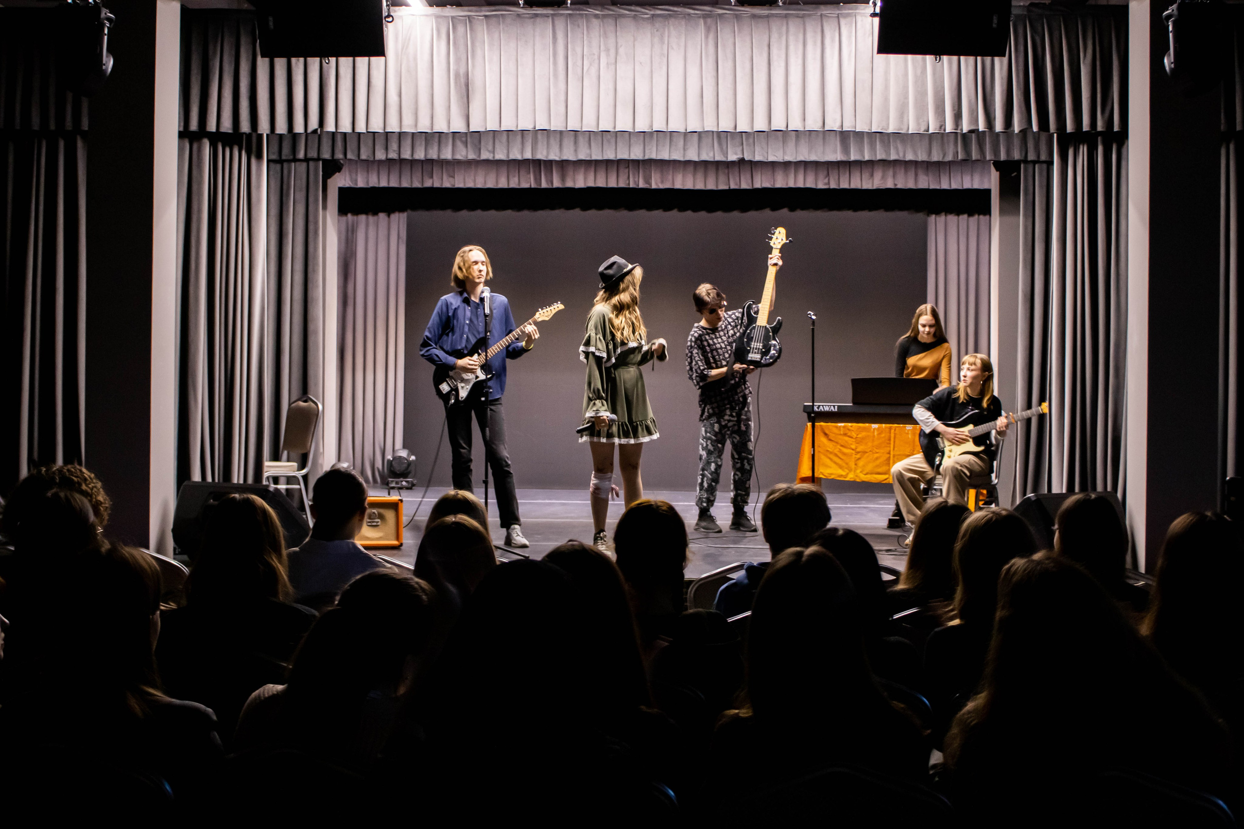 Квартирник в Екатеринбургской академии современного искусства