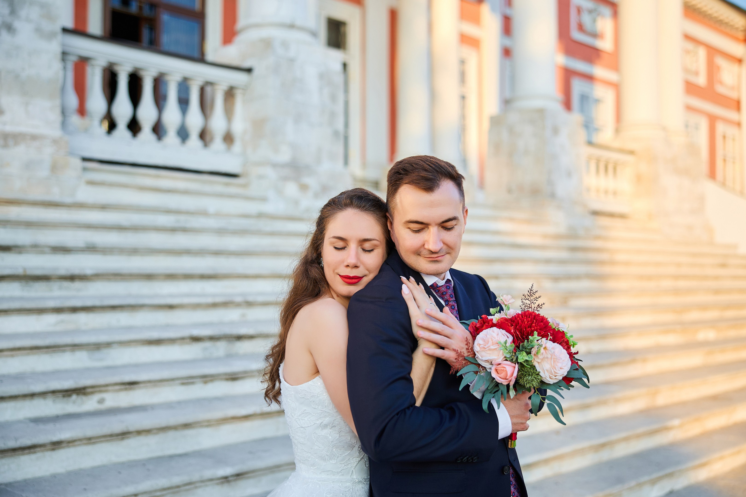 Свадебная фотосессия в Кусково. Свадебный фотограф Сергей Колбинский