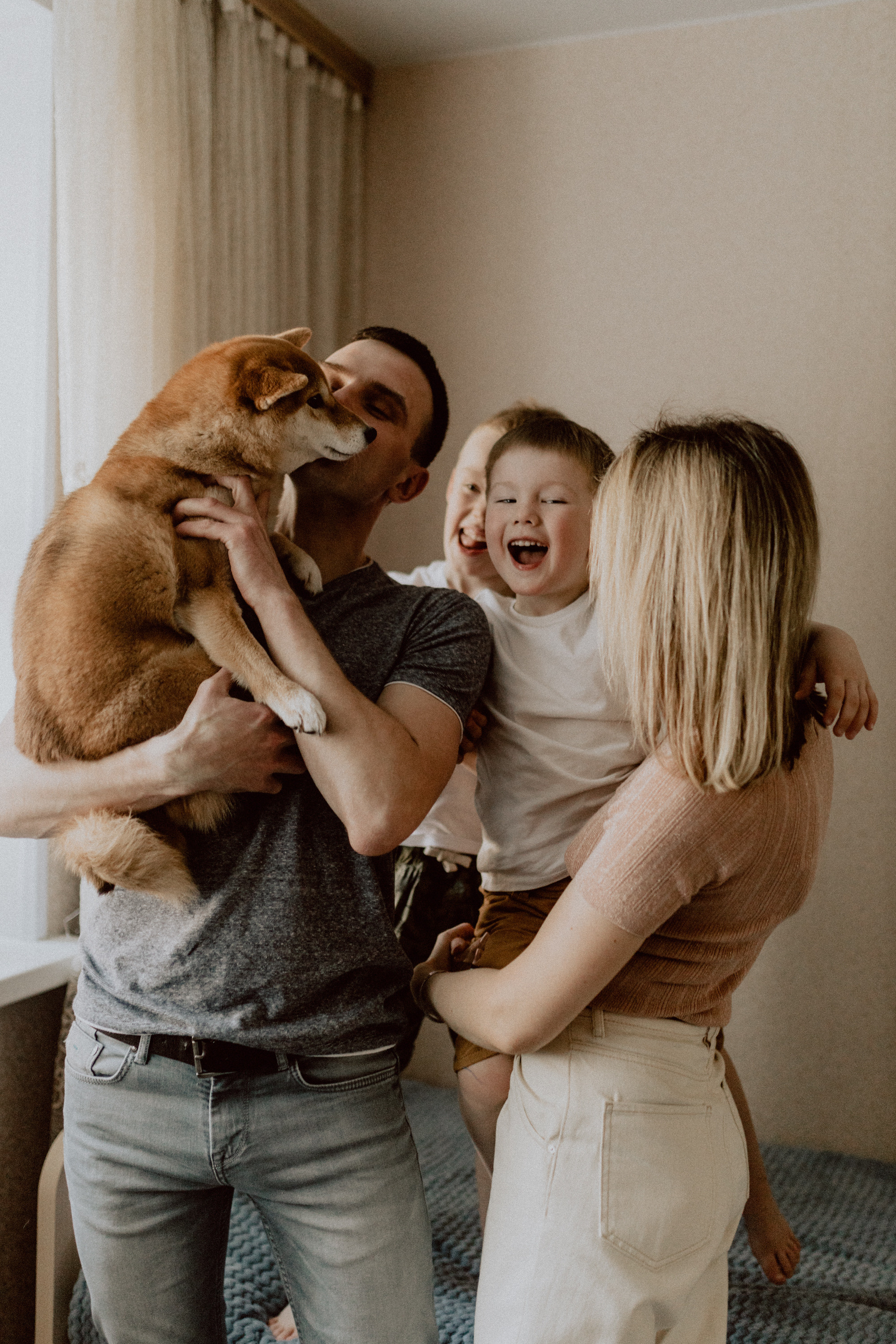 Нина с семьей. Семейный, детский фотограф, видеограф. Город Владивосток Рубцова Юлия