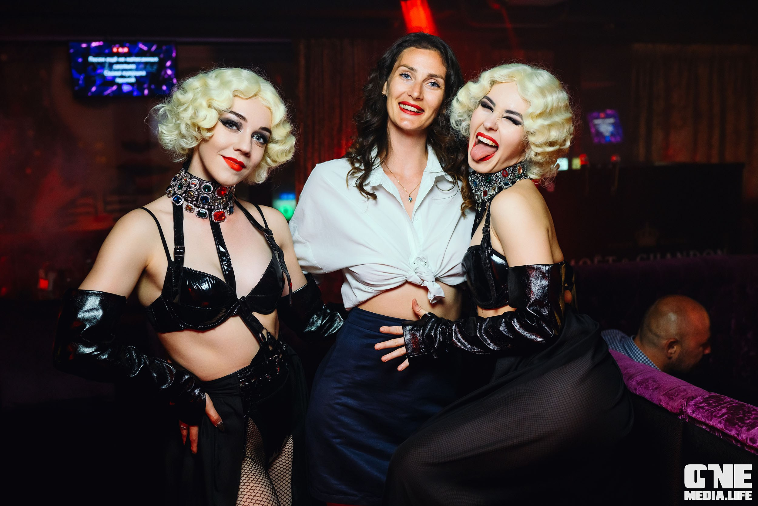 Фоторепортаж из караоке-клуба Эйфория. One Media Life: фоторепортажи, фотоотчеты с мероприятий и заведений