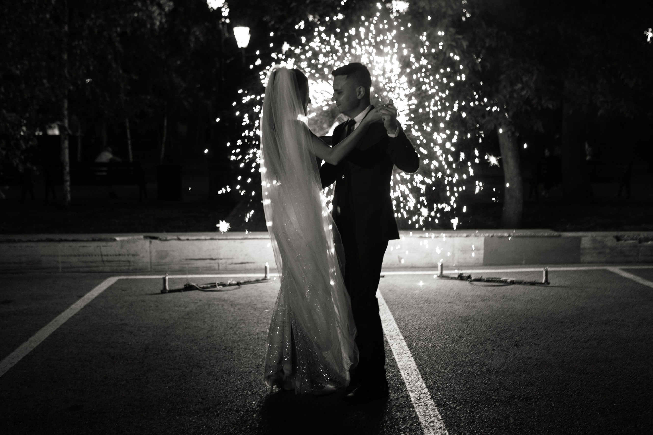 Свадебный фотограф Уфа — Руслан ГабдлисламовЖивые эмоции, красивые кадры, воспоминания на всю жизнь.Работаю по всей Республике Башкортоста. Свадебный фотограф Уфа Руслан Габдлисламов