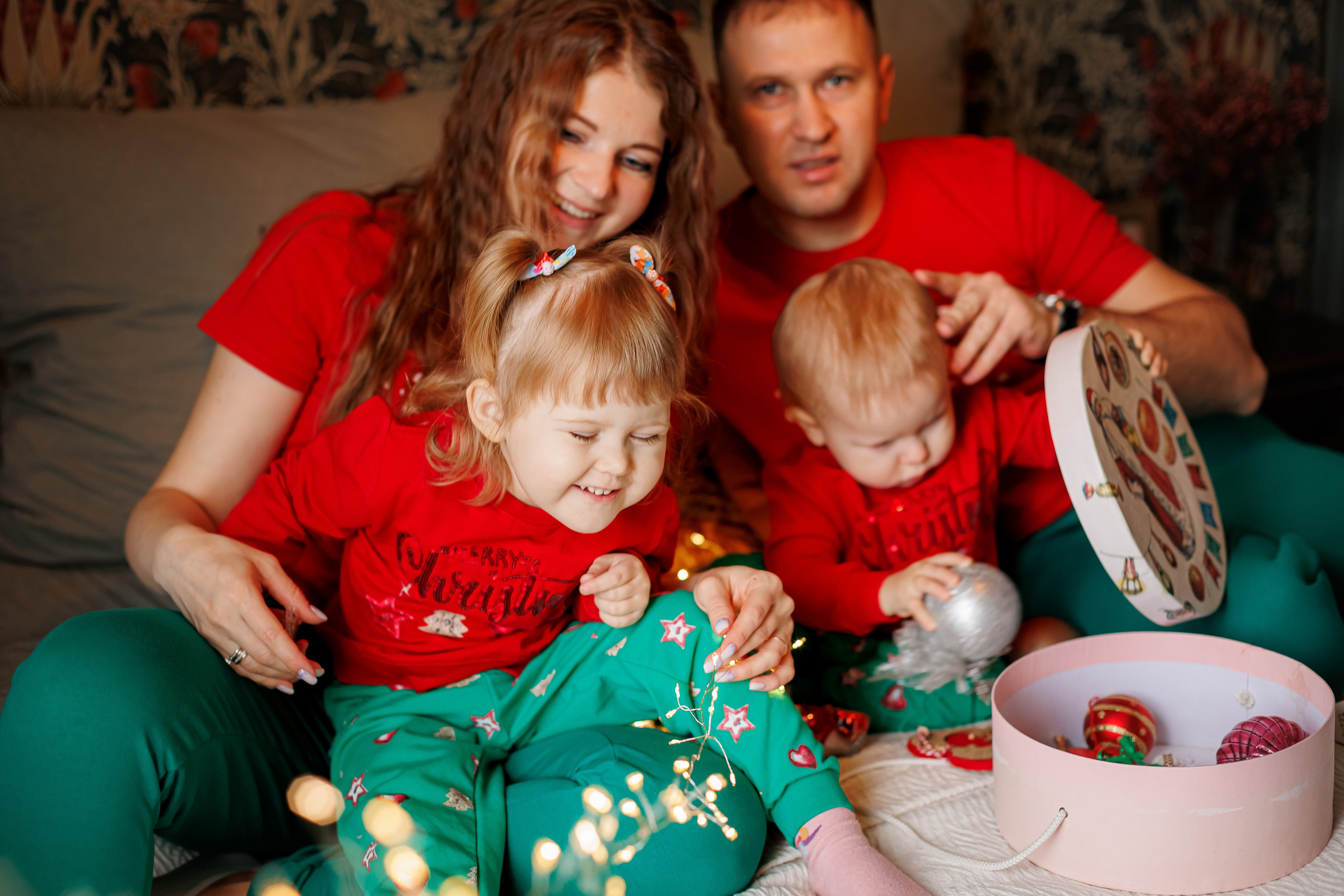 Предновогодняя история в Иславском. Семейный и детский фотограф Комина Елена, Власиха, Одинцово