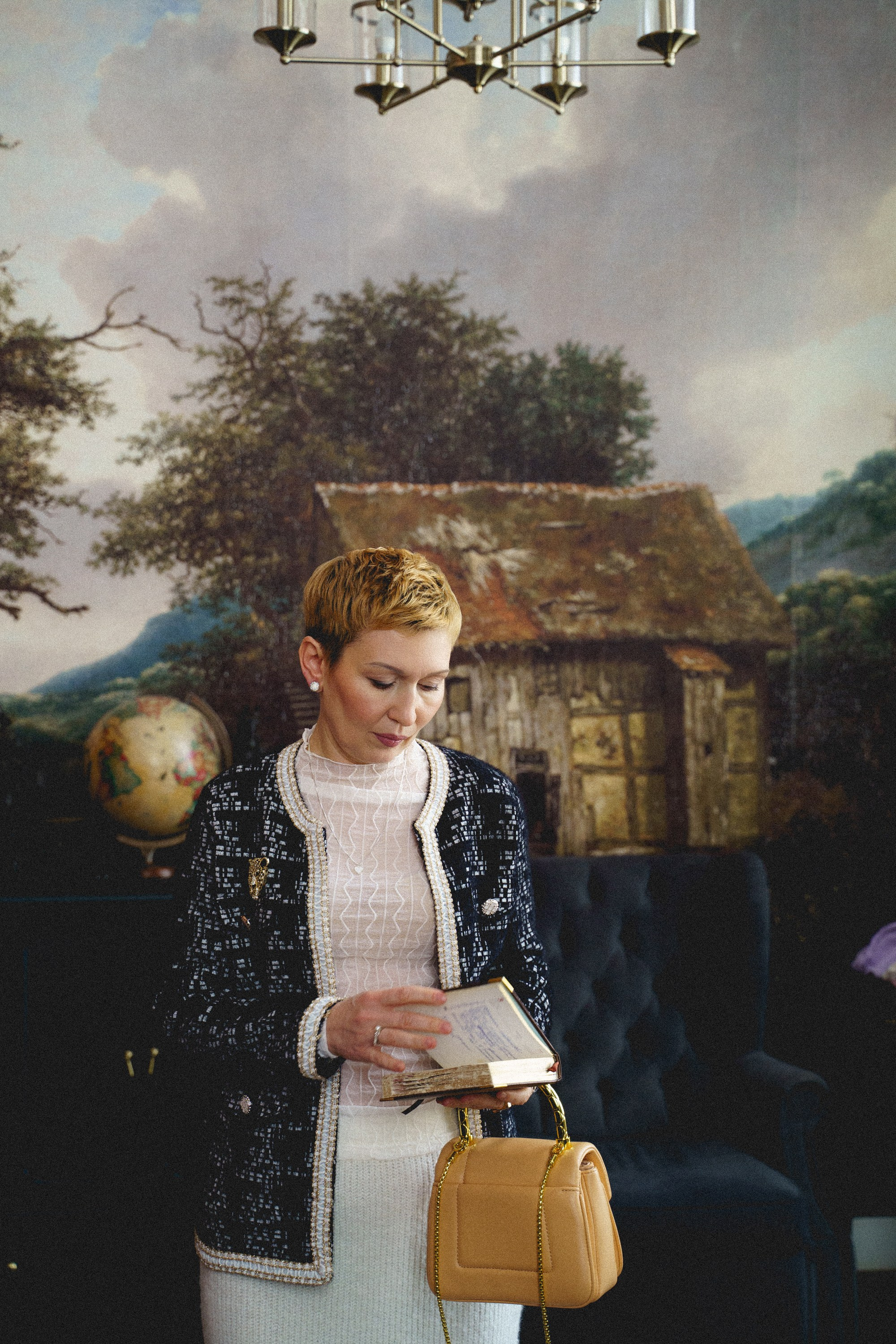 Классический деловой портрет. Иван Упоров — фотограф, рилсмейкер чебоксары