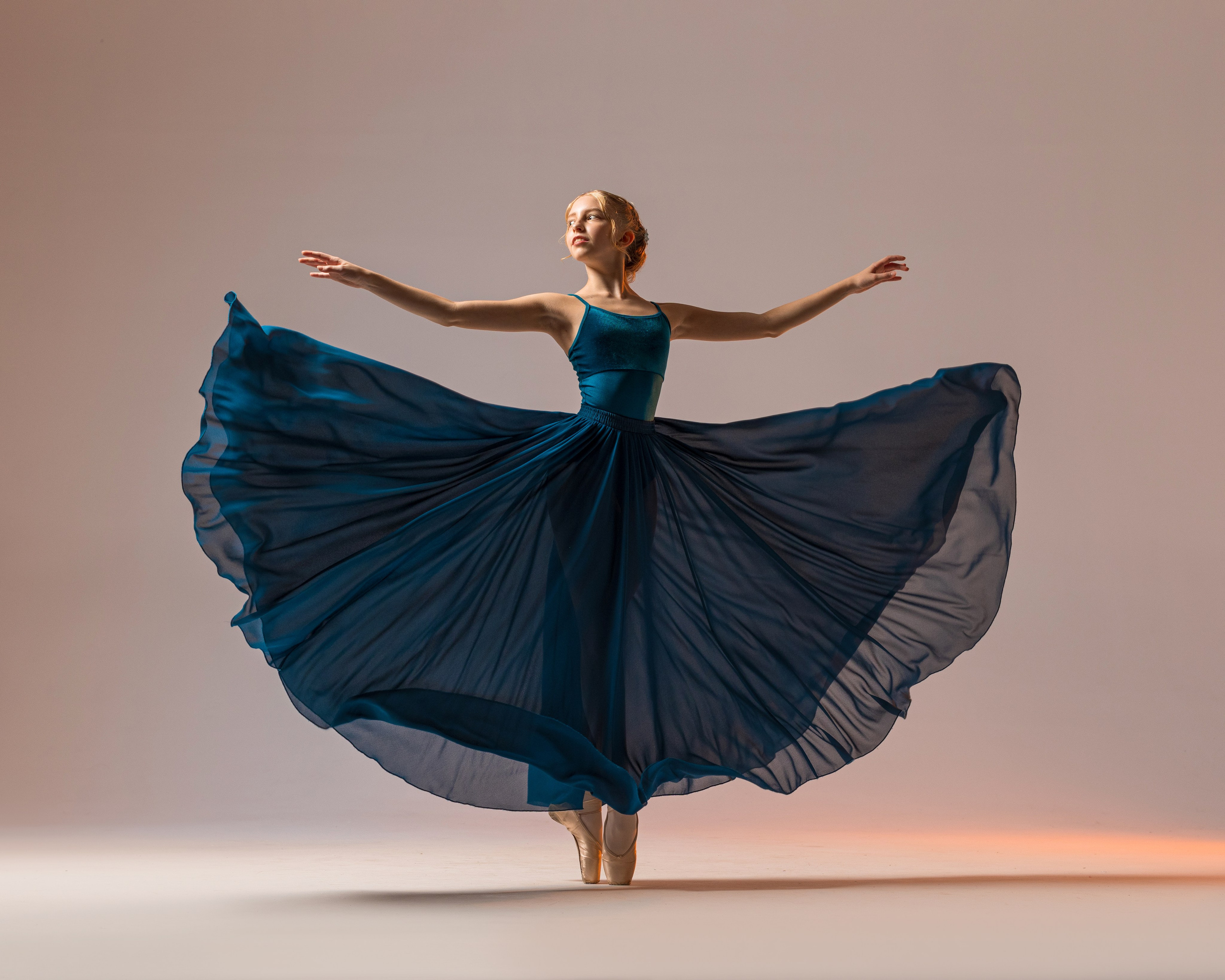 Изумрудная воздушная юбка напрокат бесплатно. Балетный фотограф Алина Ханько — Душа Балета