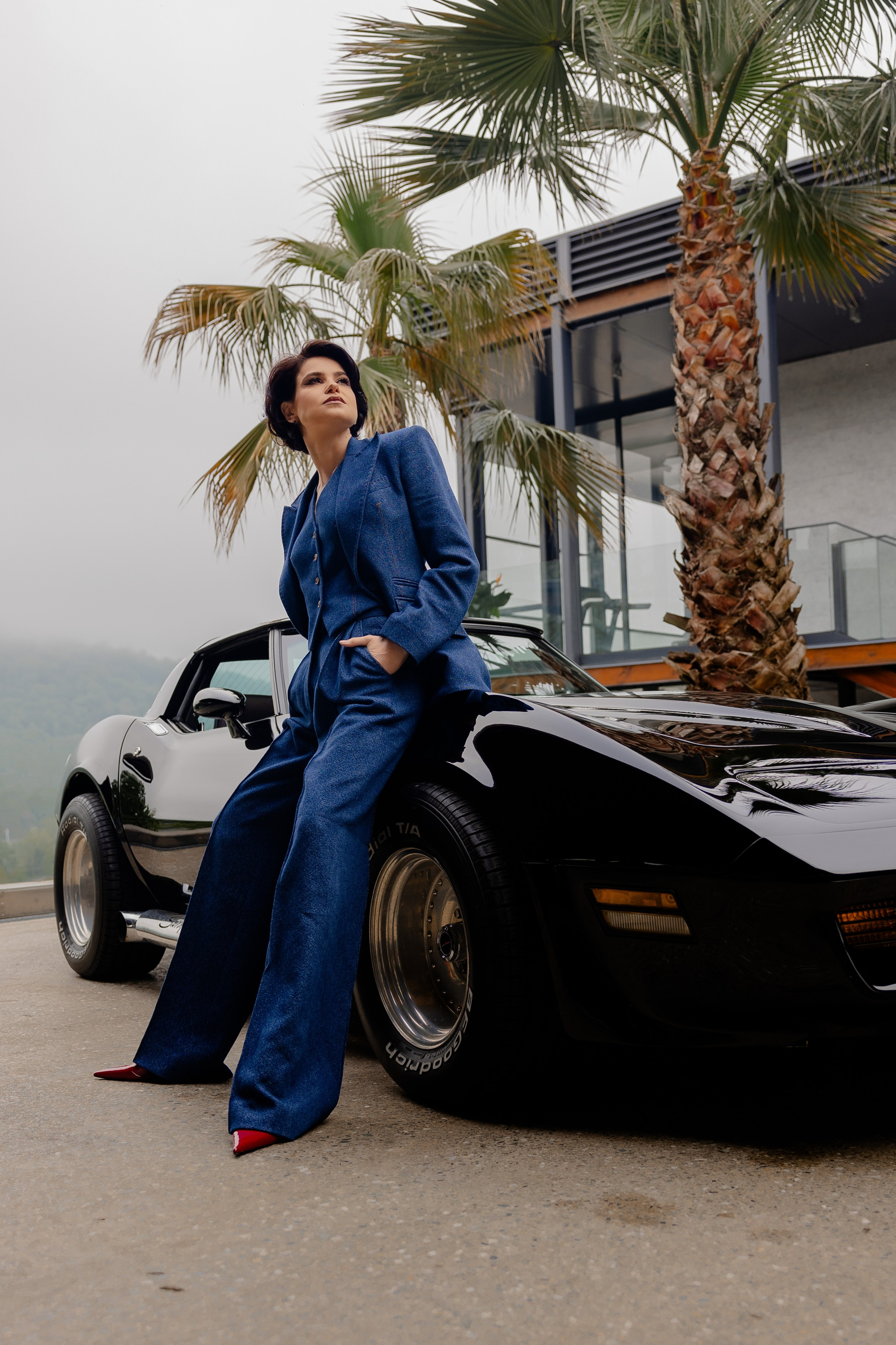 Фотосессия на кабриолете. Фотограф в Сочи Колосова Елена