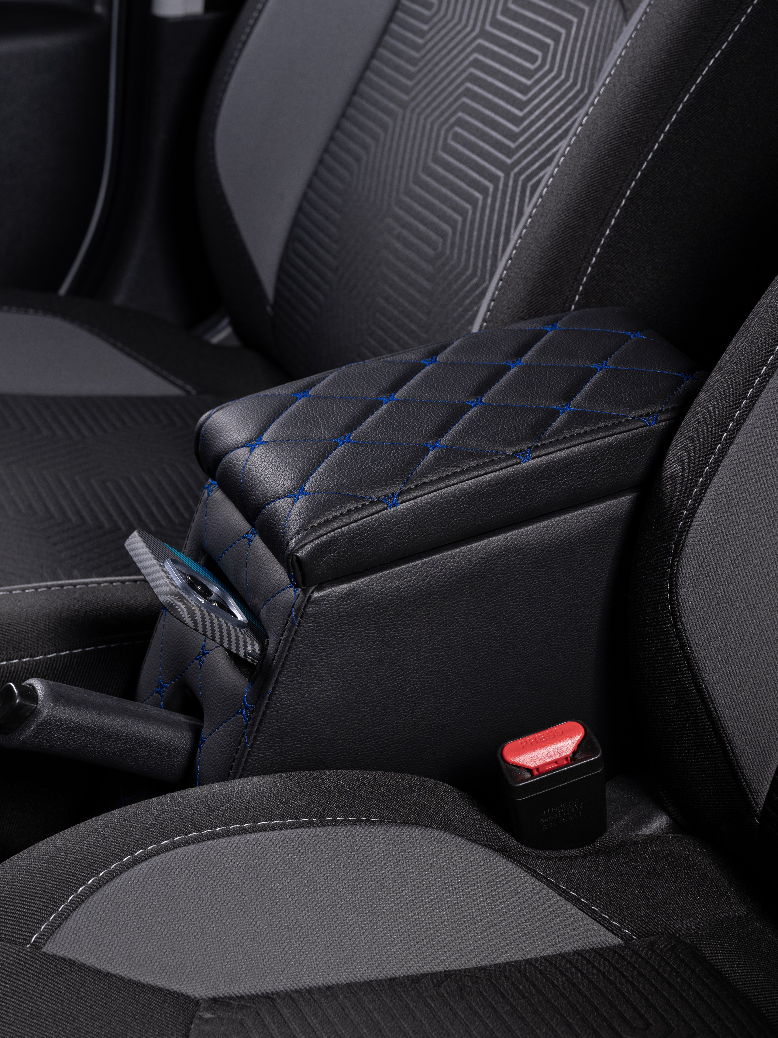 Автоподлокотники серия 3. Предметный фотограф, фото для маркетплейсов Пятигорск, КМВ