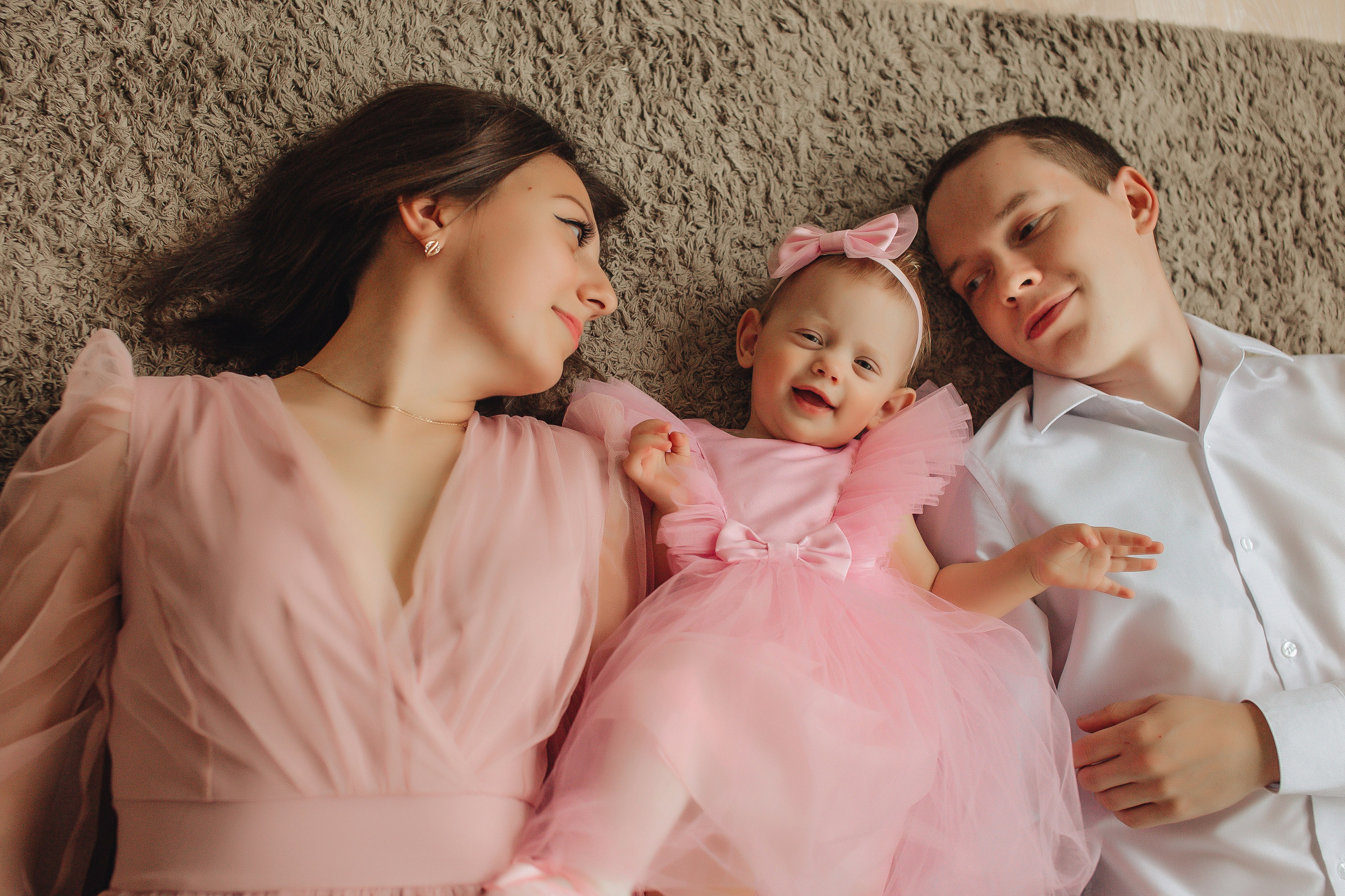 Алина + Коля + Алиса. Студия. Свадебный и семейный фотограф Пушкин Царское Село СПБ Питер Санкт-Петербург и Рязань Ольга Козлова