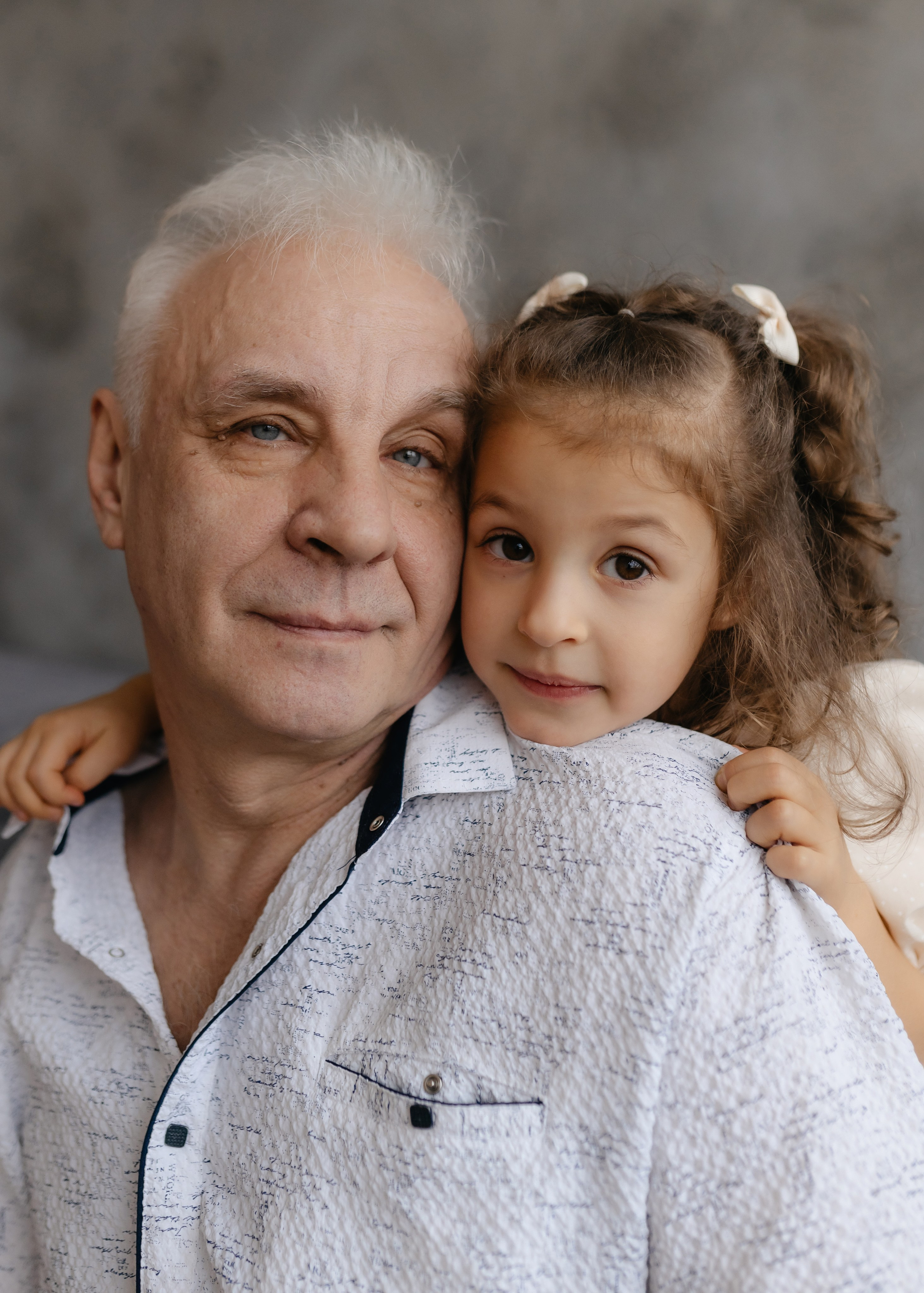 Семейная новогодняя съемка в студии. Семейный и портретный фотограф Нижний Новгород