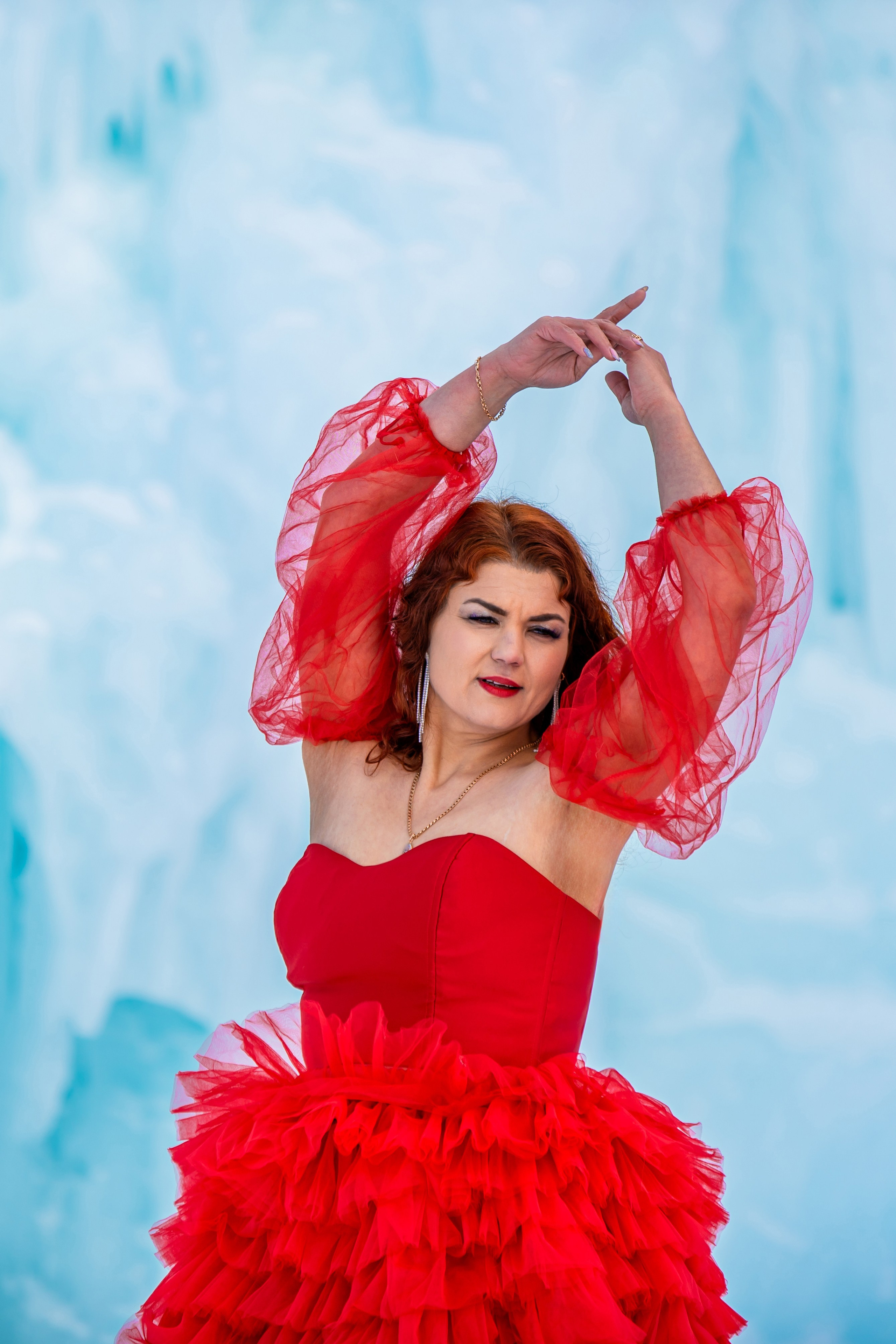 Красный корсет в аренду на фотосессию на Байкал