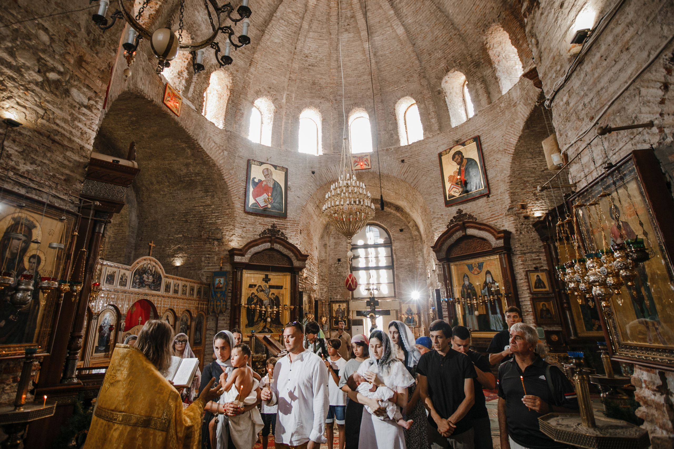 Опытный фотограф на крещение — от эмоций к кадру. Свадебные фотосессии в Москве. Фотограф Сергей Ржевский