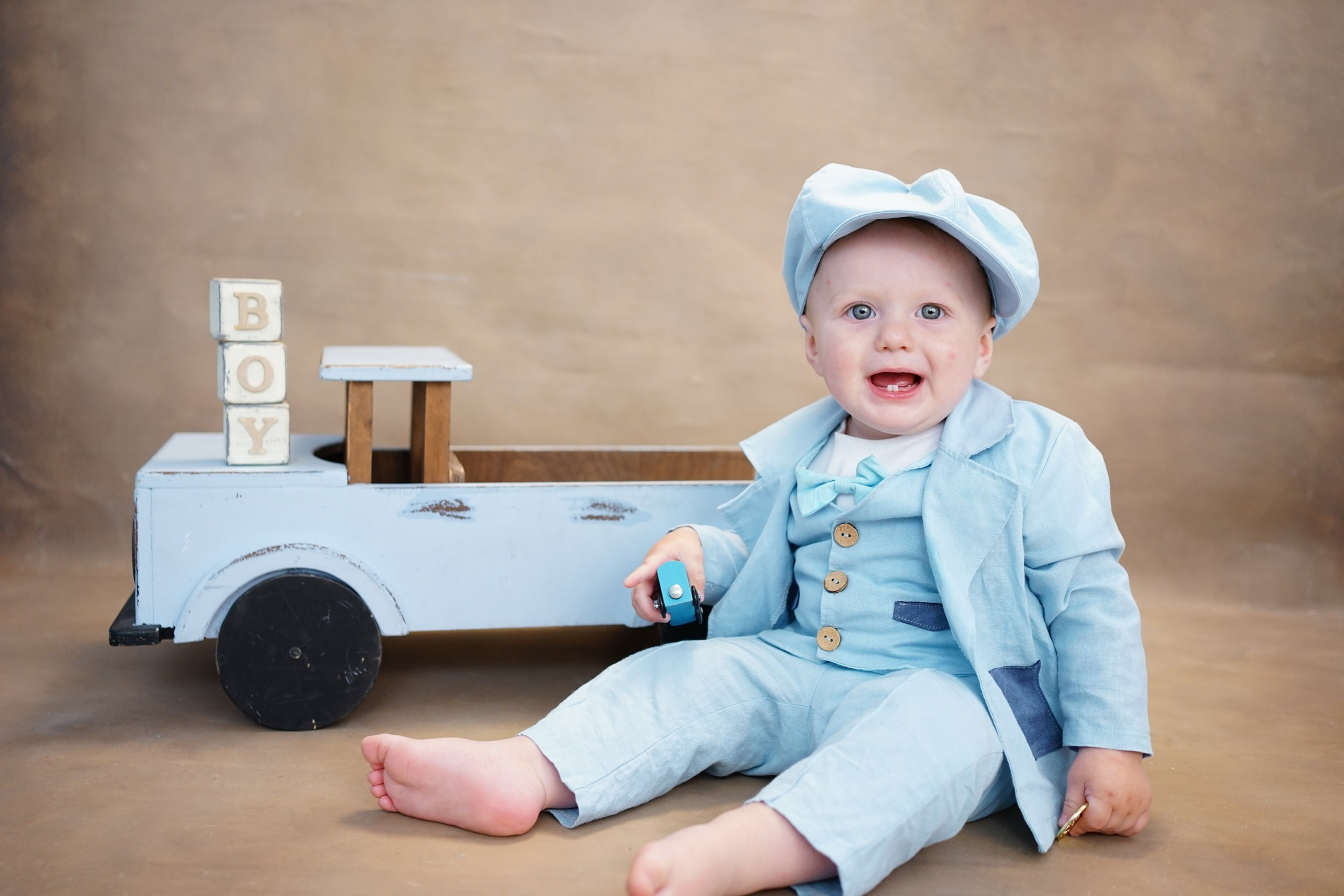 Фотосессия на Годик для Мальчиков. Детская Фотостудия ГОДОВАСИКИ в Санкт-Петербурге фотосесия на годик