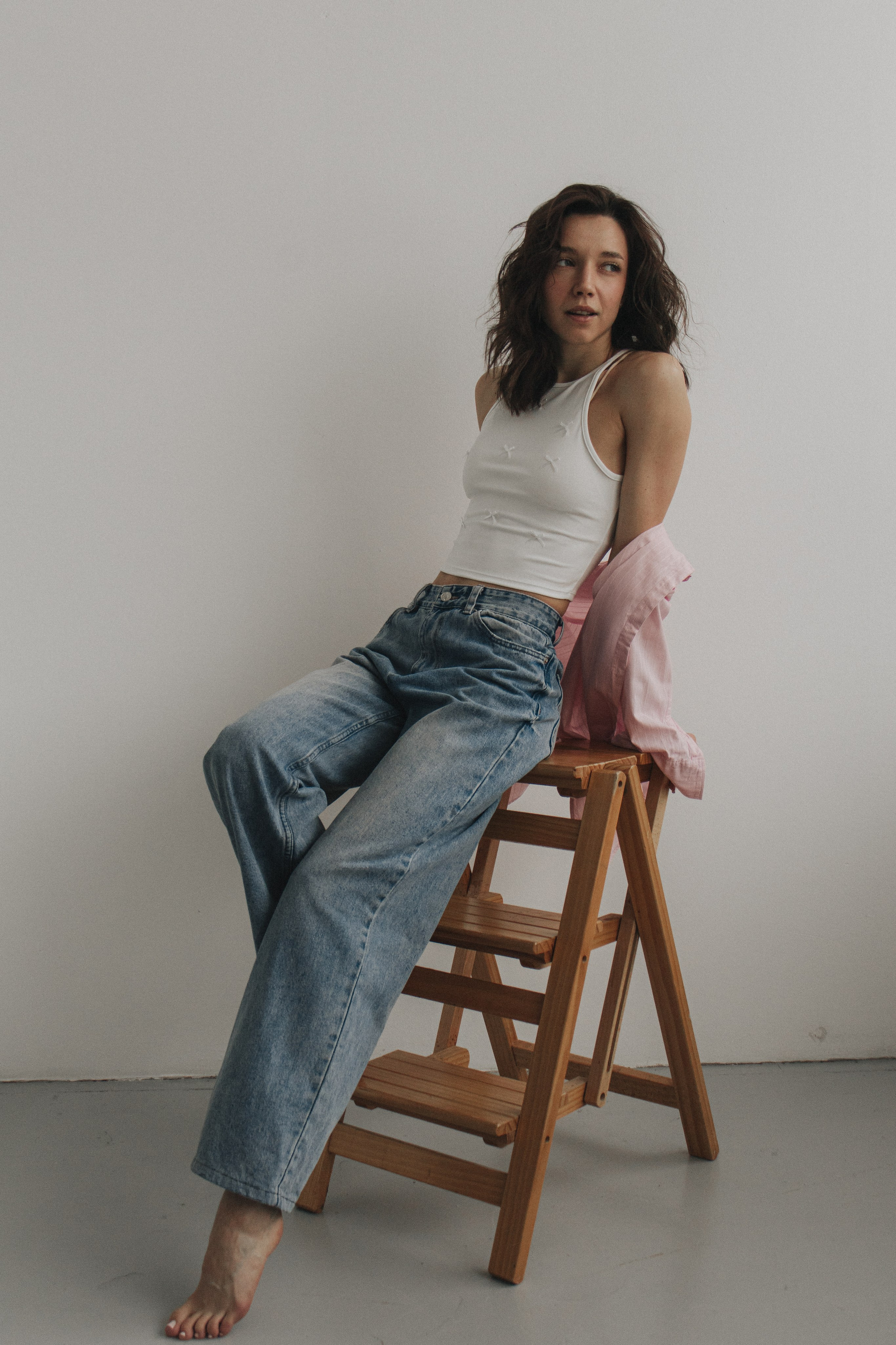 Софья. Весенняя фотосессия в студии. Семейный и женский фотограф Москва Юлия Левада