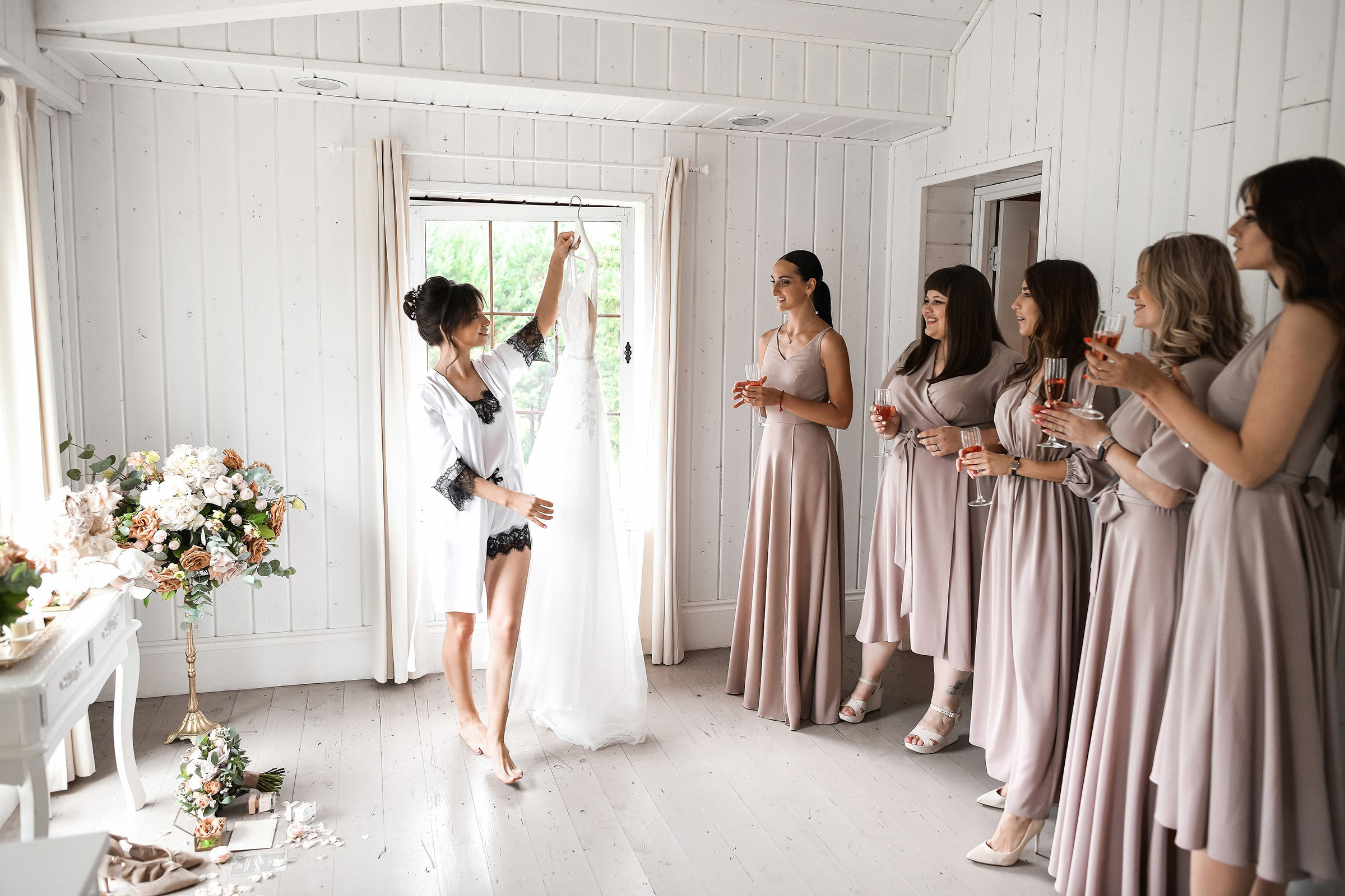 🌄 Демьян и Катя — свадьба в нацпарке "Столбы" | Веселый банкет и эпичные фото на скалах. 📸 Свадебный и семейный фотограф в Красноярске Тихомиров Евгений | 17 лет опыта | 800+ свадеб