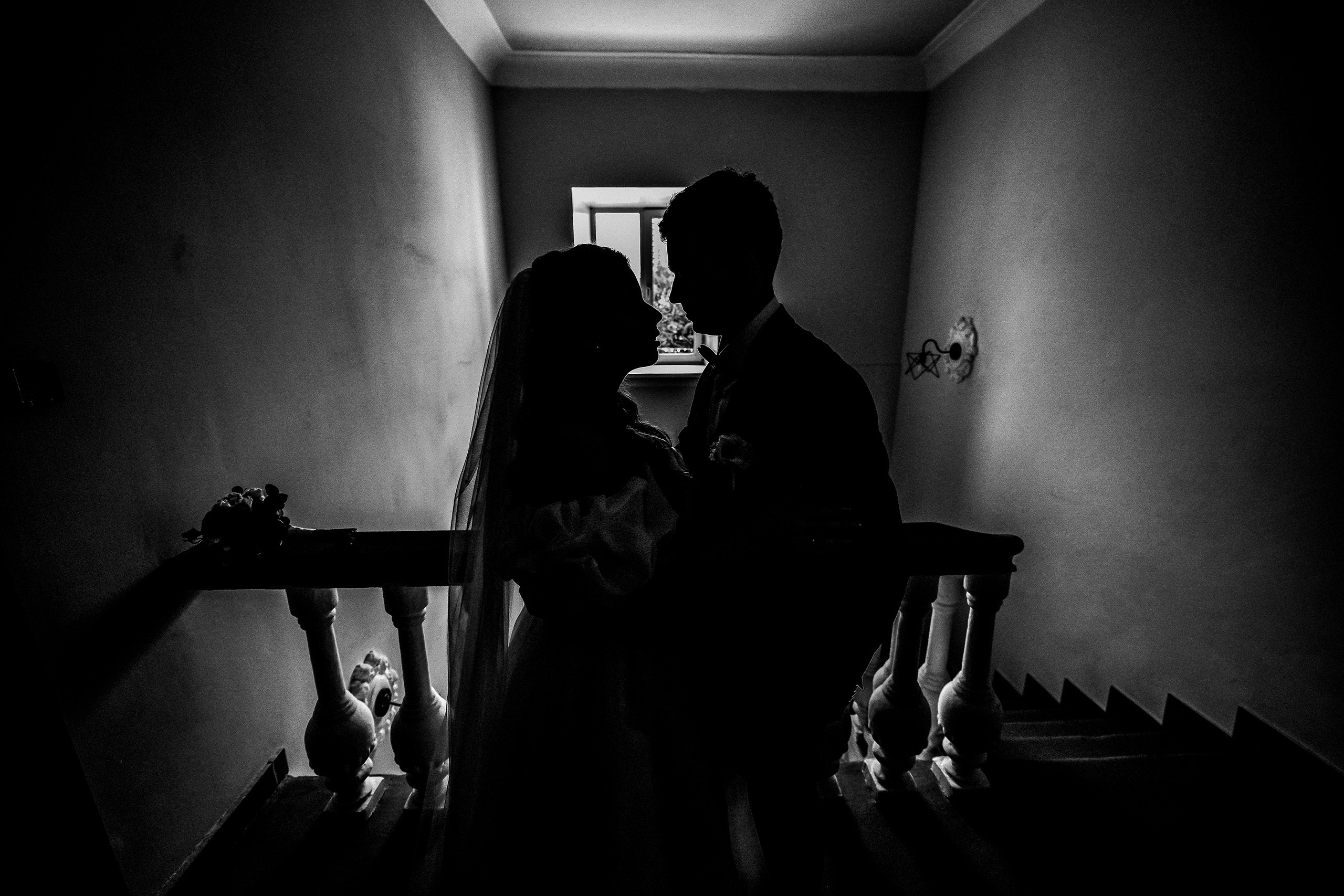 Фотосессия в «Каменке» в Красноярске — лофт-съёмка на территории Краевого Дворца молодёжи. 📸 Свадебный и семейный фотограф в Красноярске Тихомиров Евгений | 17 лет опыта | 800+ свадеб