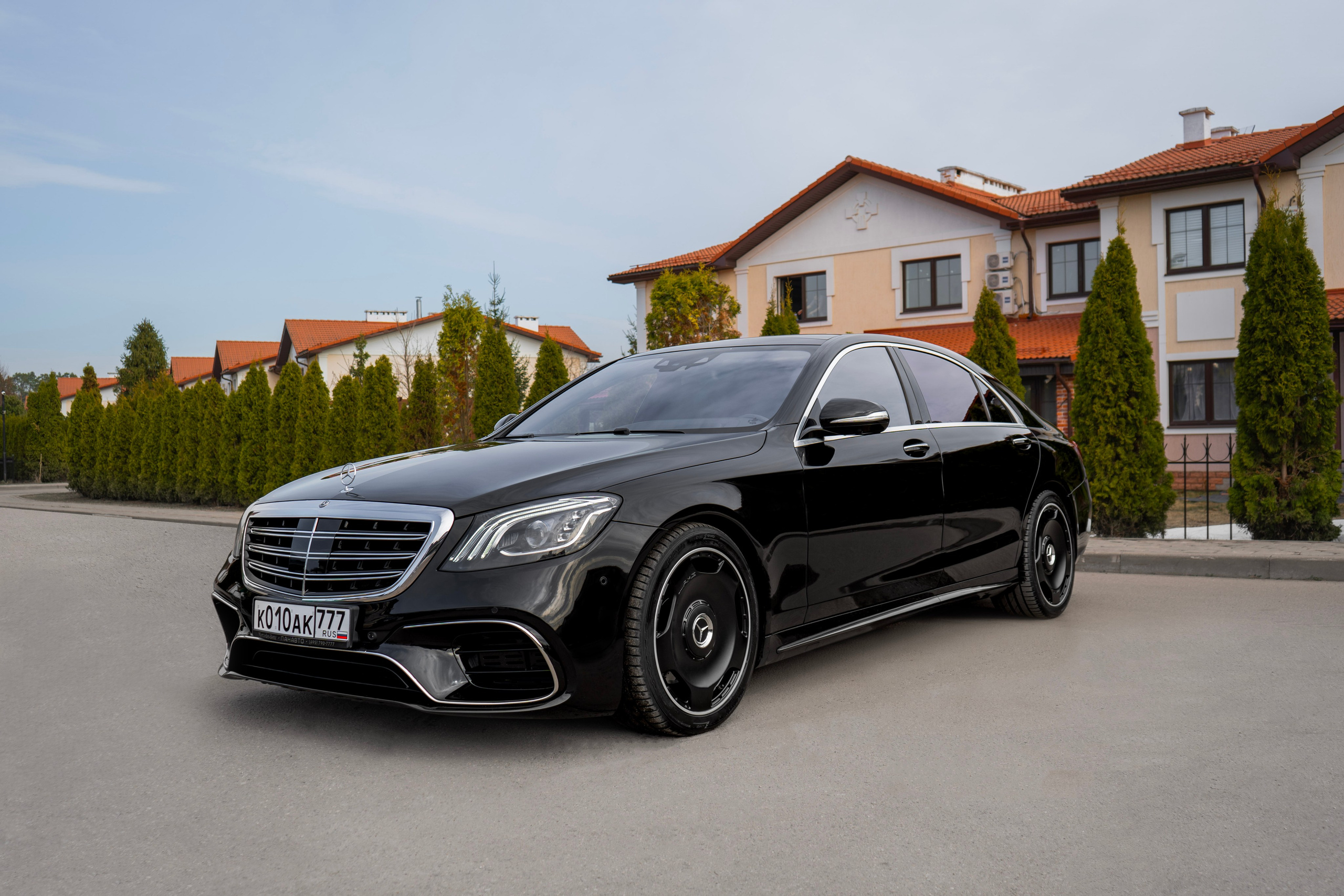 Mercedes S-class (W222)
