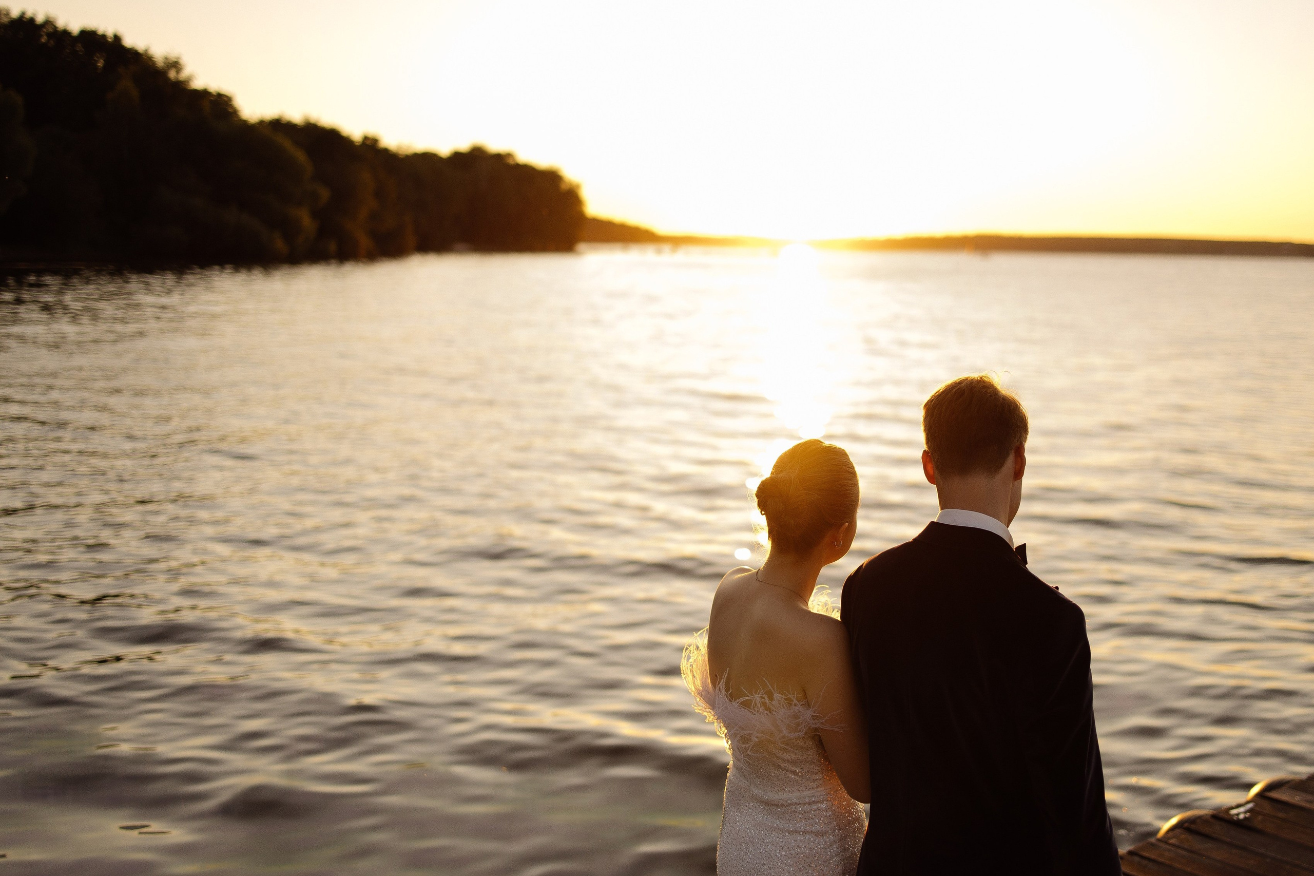 Влюбляться, целоваться. Свадебный фотограф в Москве | Профессиональный фотограф | Выгодные цены на услуги