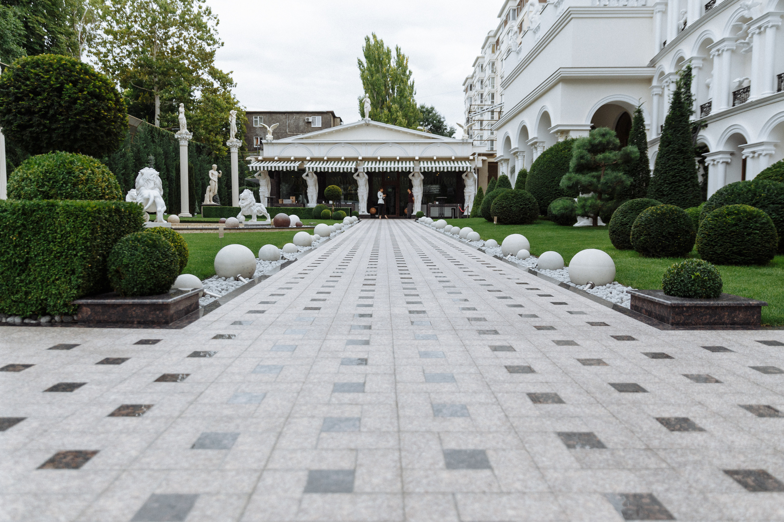 Алина и Анатолий