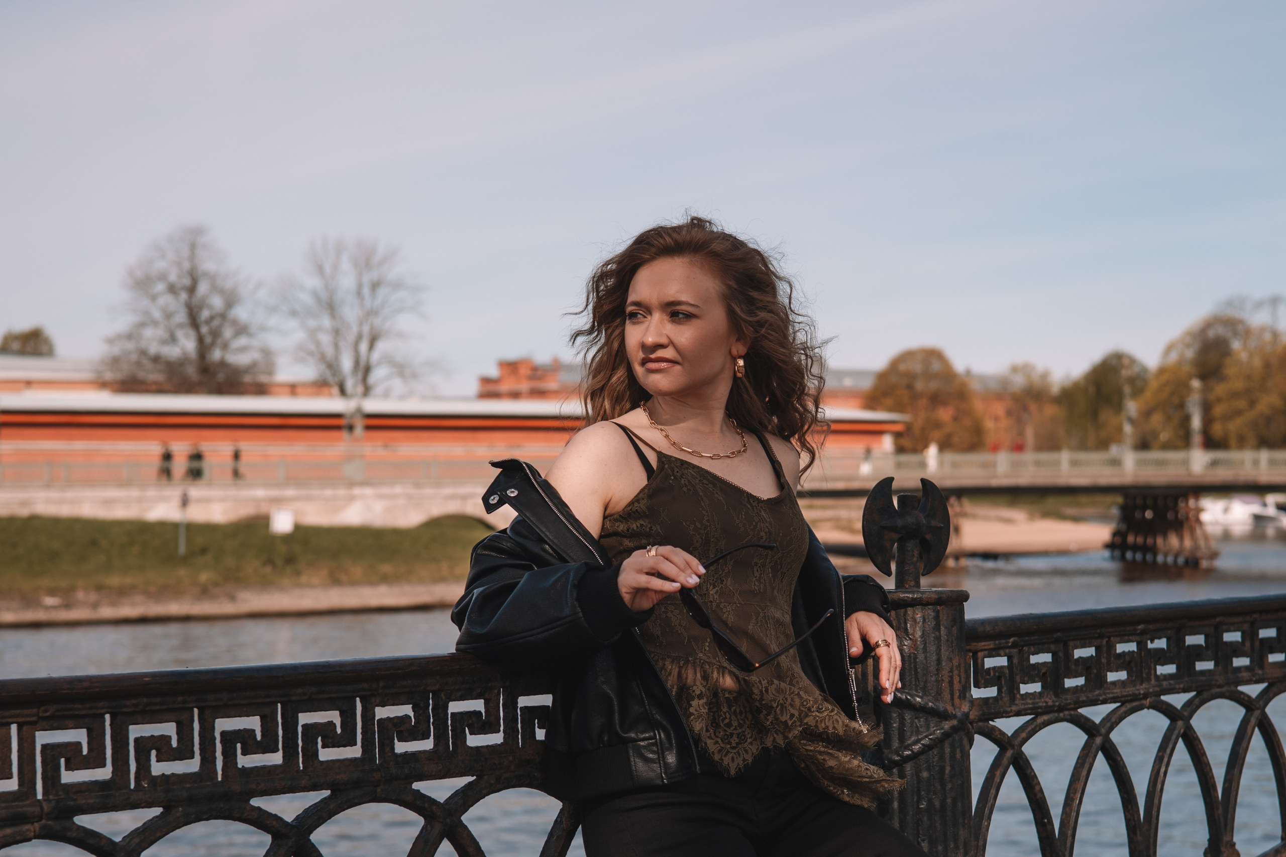 Утро в пустом городе. Семейный фотограф в Санкт-Петербурге. Запечатление мгновений и ярких воспоминаний в Вашей жизни