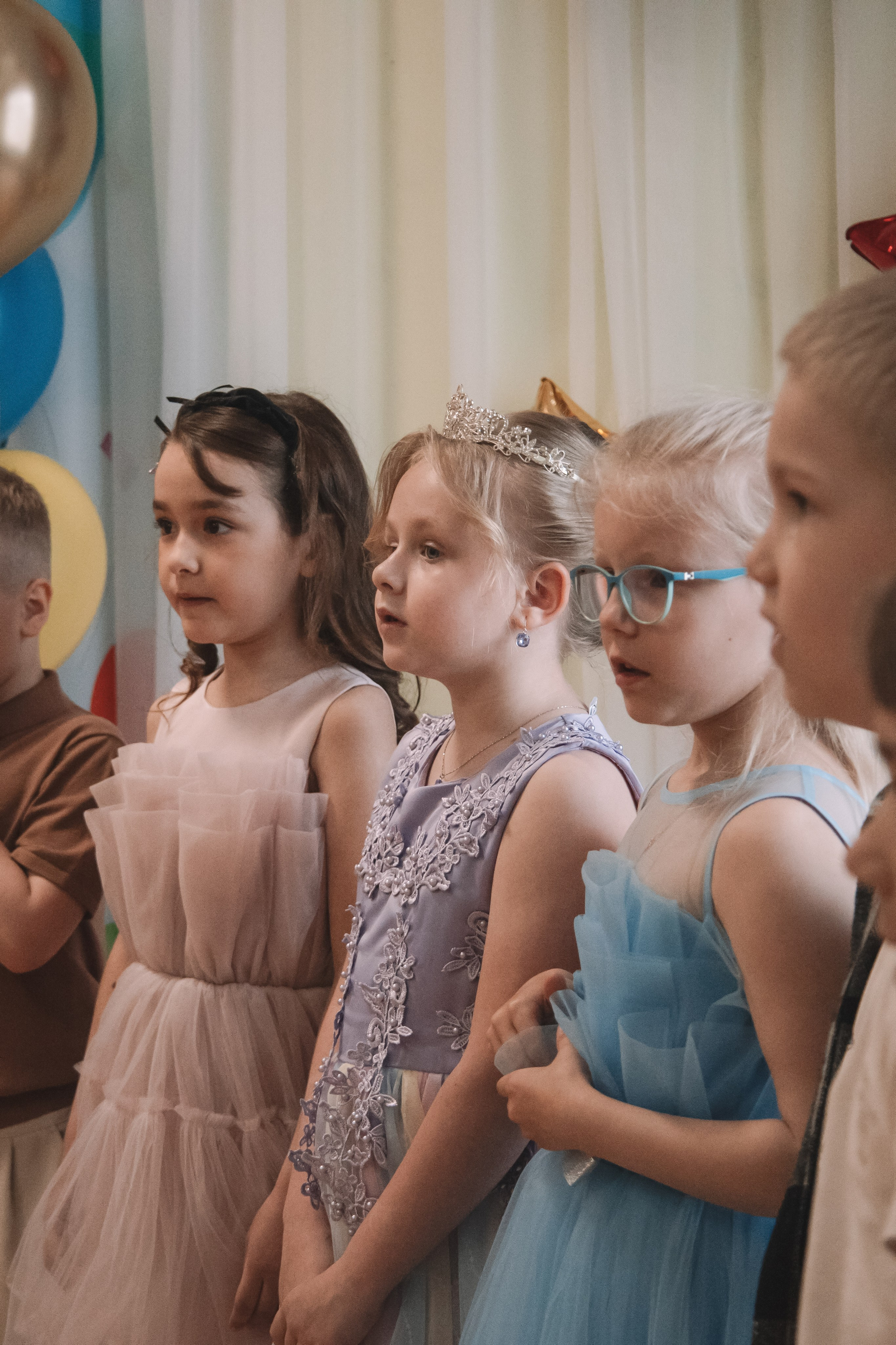 Выпускной в Детском Саду. Семейный фотограф в Санкт-Петербурге. Запечатление мгновений и ярких воспоминаний в Вашей жизни