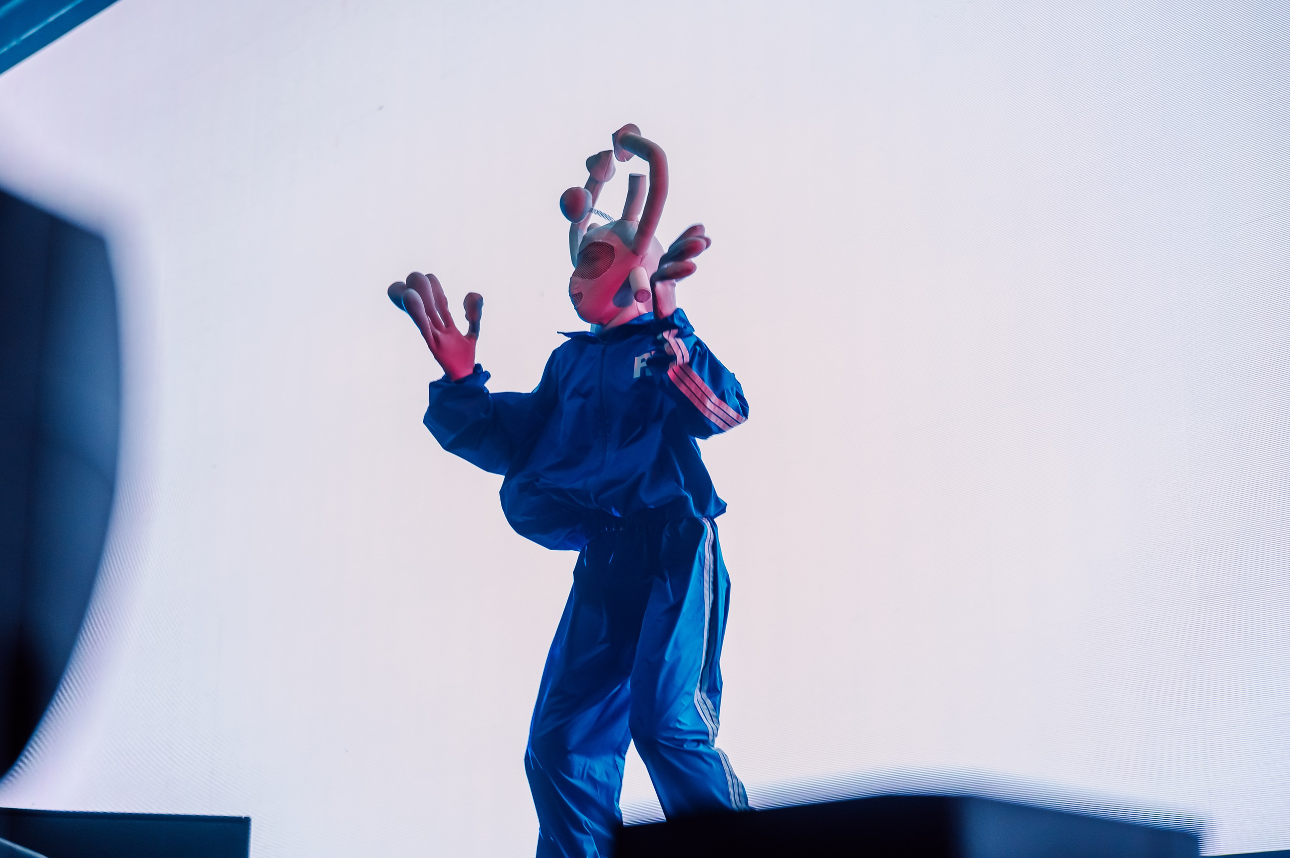 Руки вверх в Ледовом Дворце 15.11.2025. Детский фотограф, семейный фотограф и репортажи в Кемерово