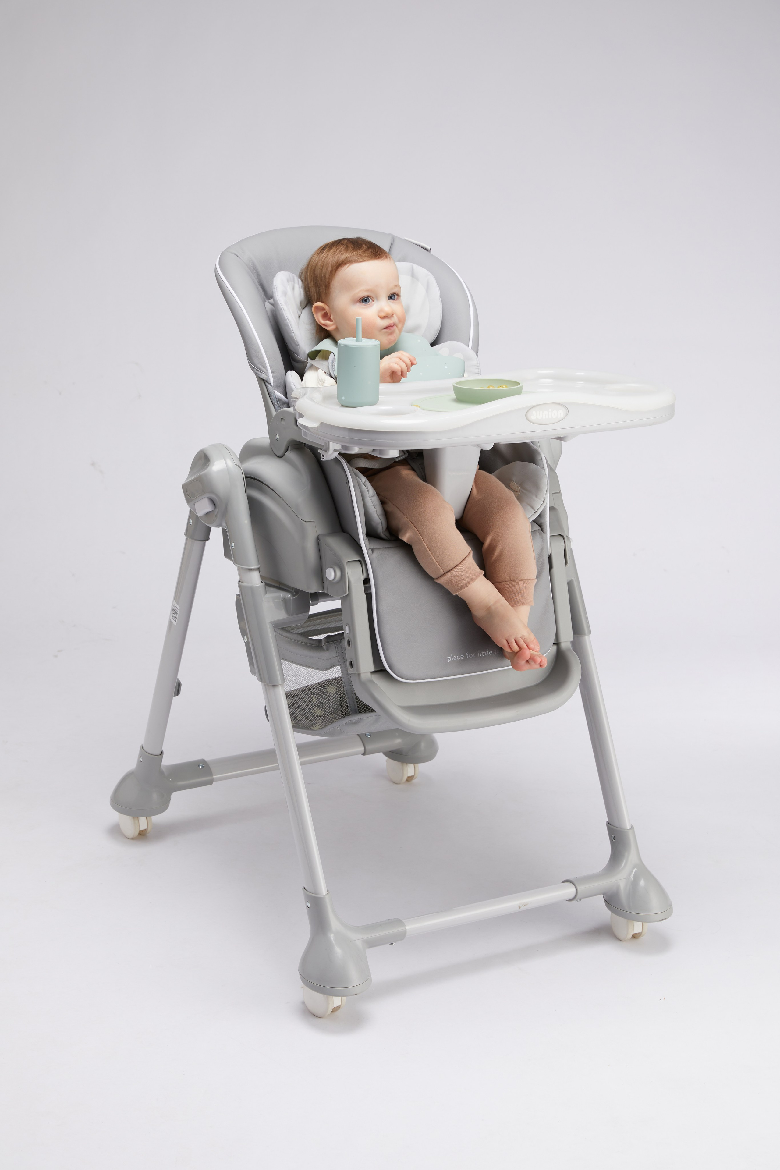 Стульчик для кормления Junion. Олег Дмитриев