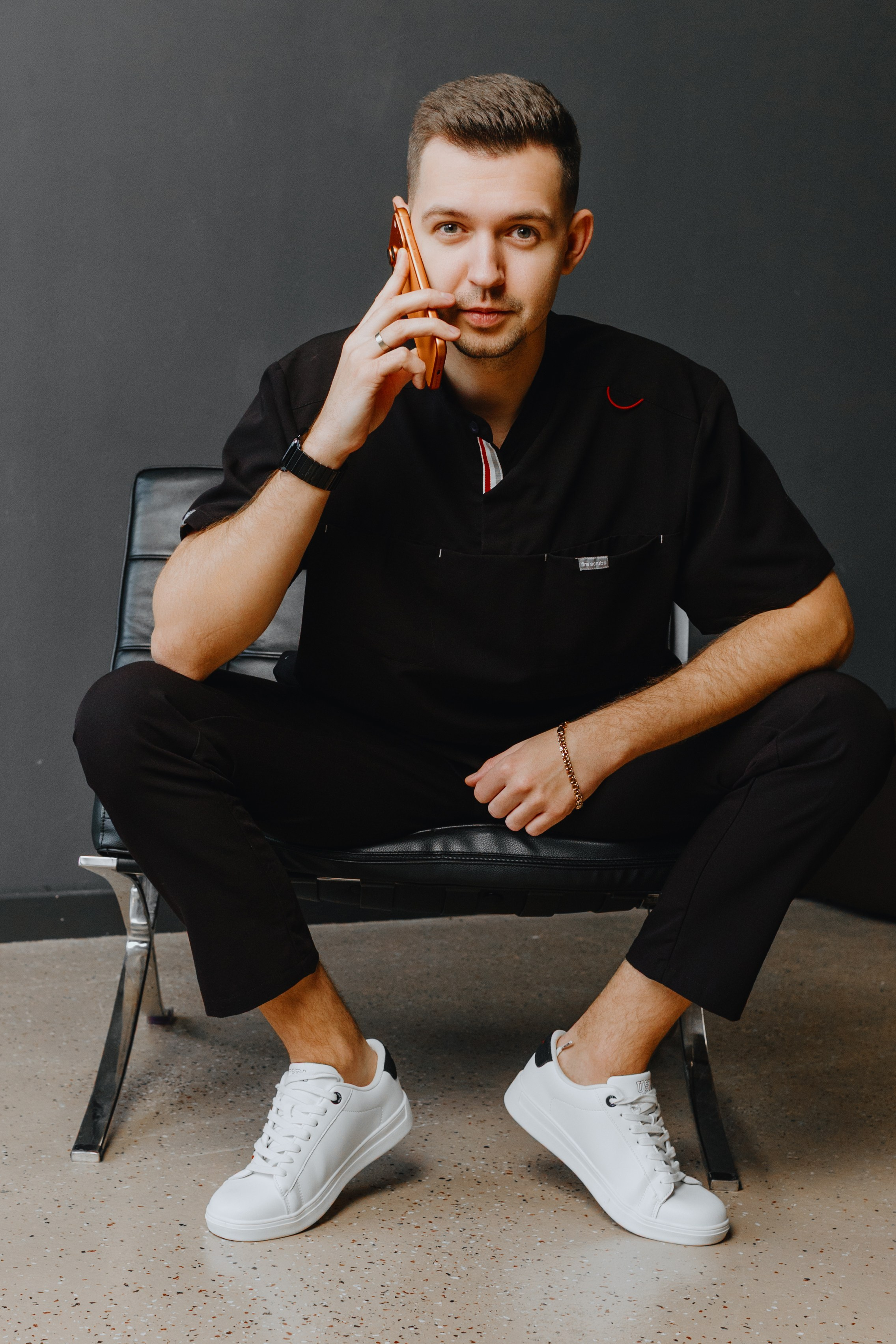 Фотосессия практикующего стамотолога. RetroChic Фото