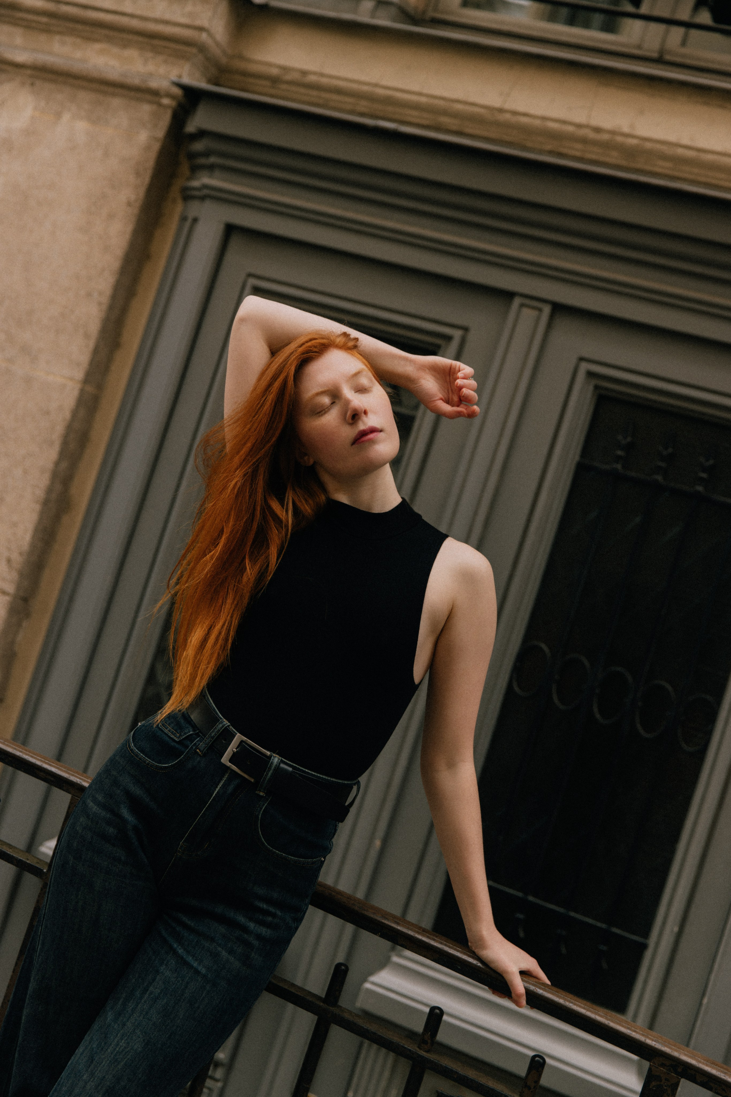 Autumn light. Photographer in Paris