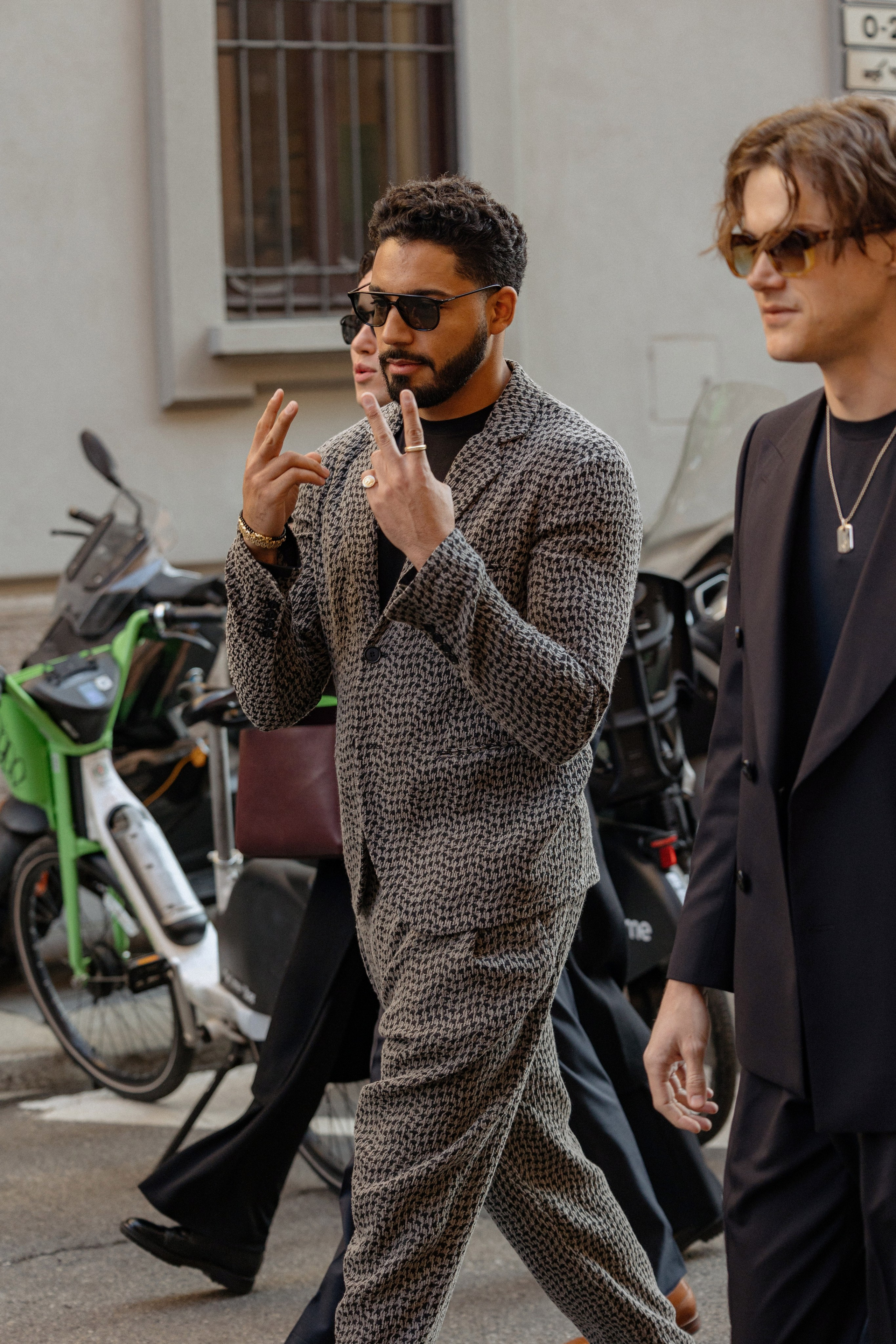 Milan Mens fashion week FW 24/25 ARMANI. Photographer in Milan Ivan Goncharov