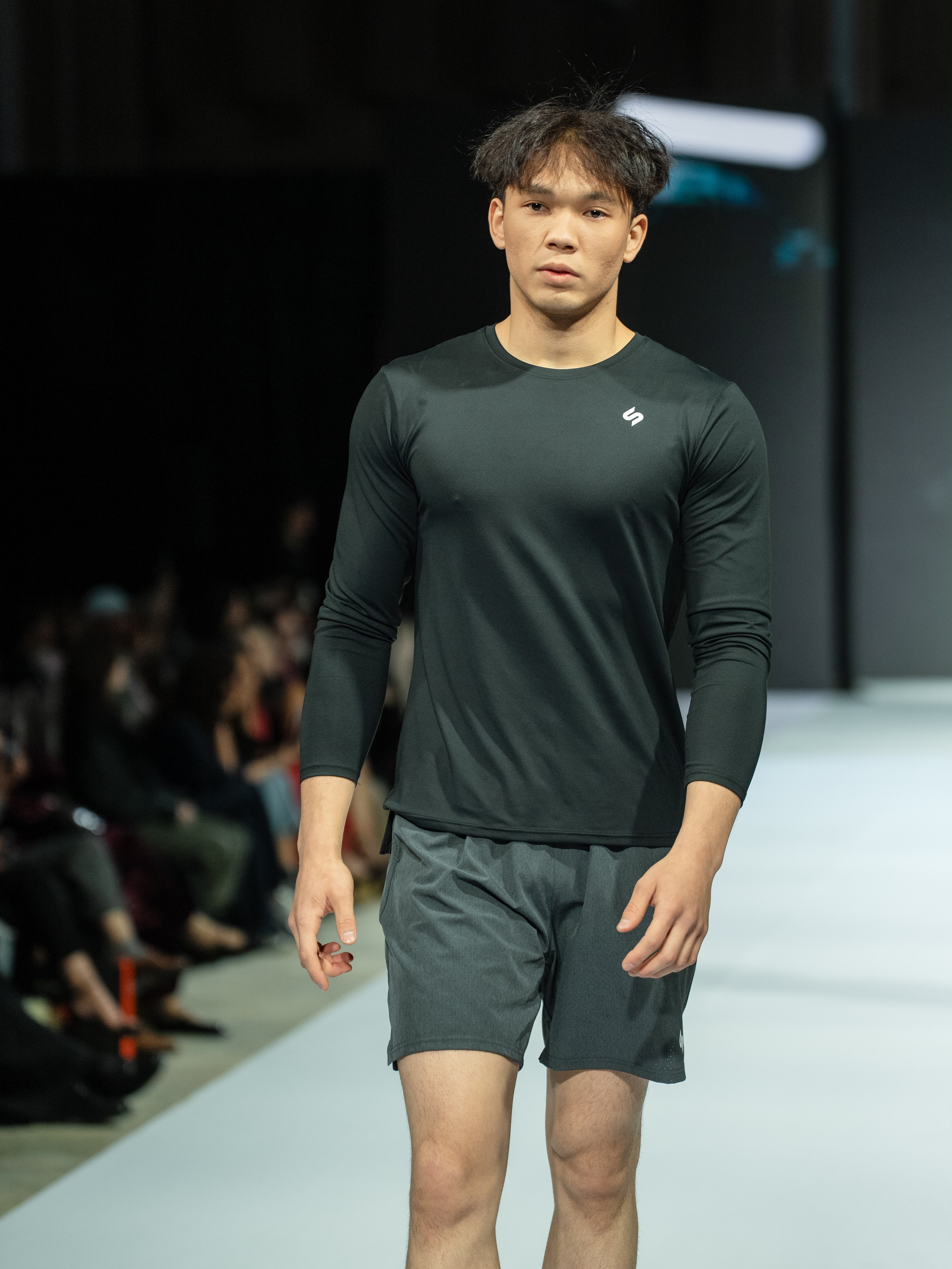 EURASIAN FASHION WEEK Husl Sport. Сайт Алматинского НЮ АРТ, будуар и фэшн фотографа Дениса Карпенко